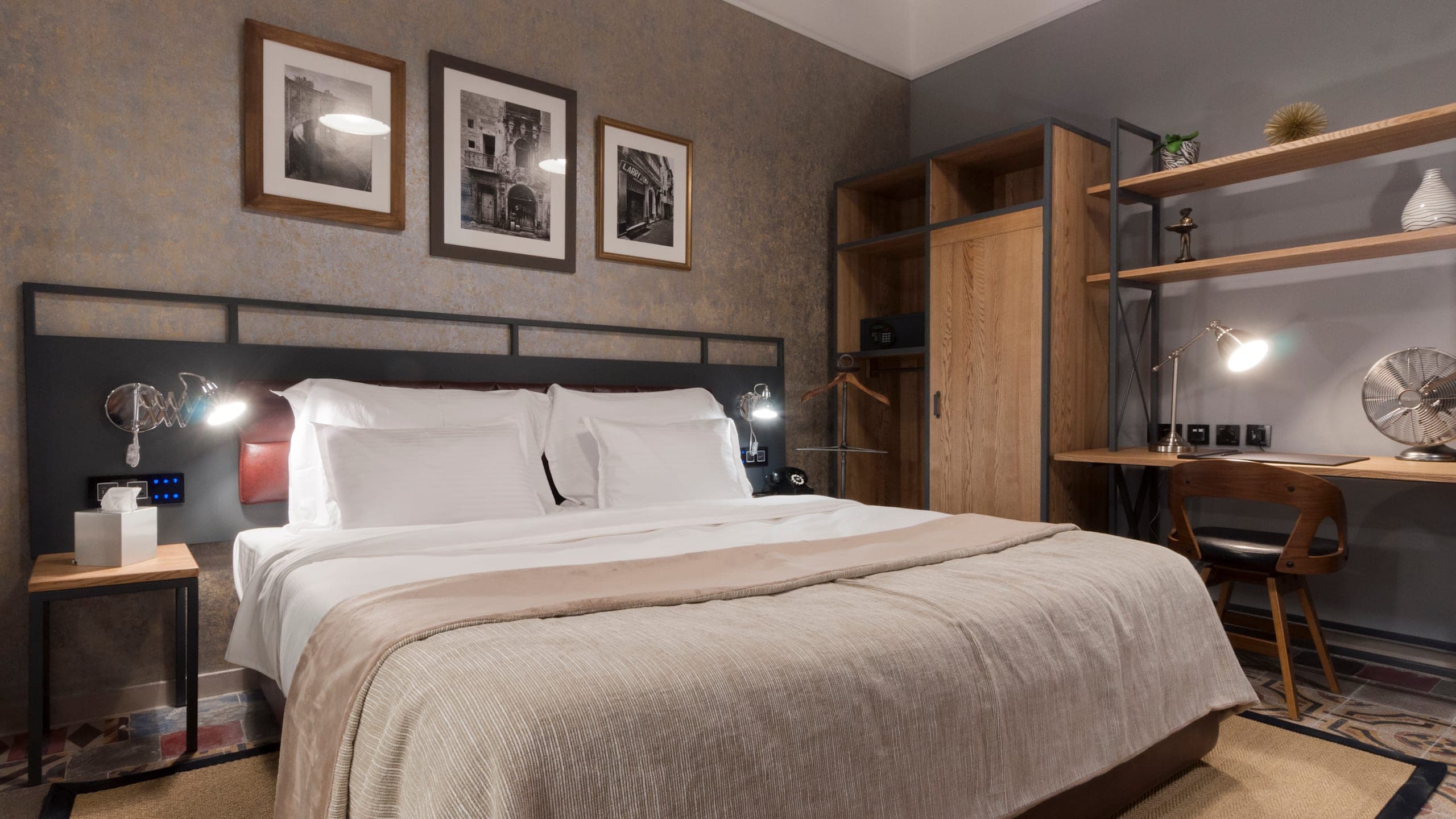 Comfort Room - Image 5