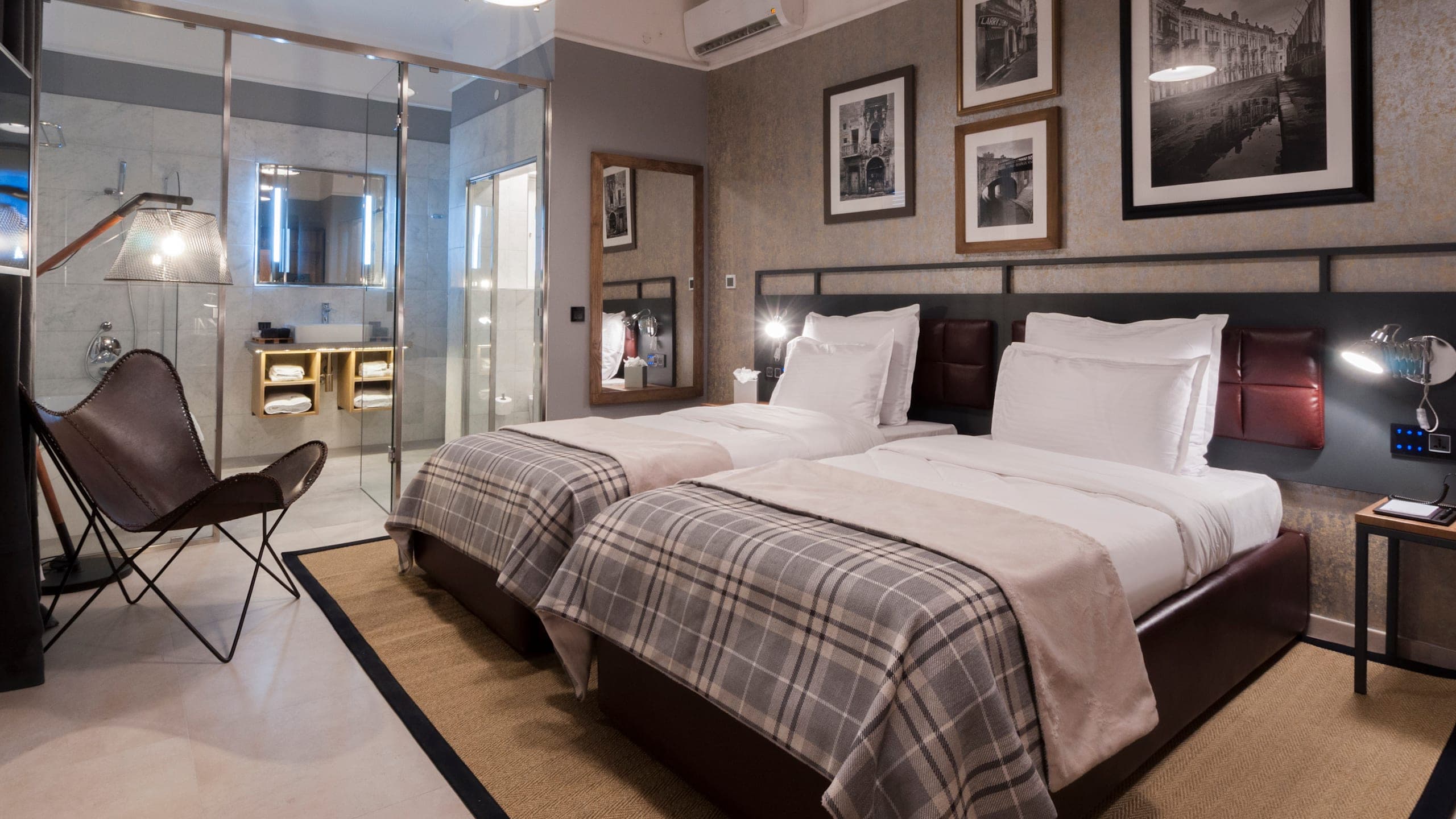 The Saint John - Image 5