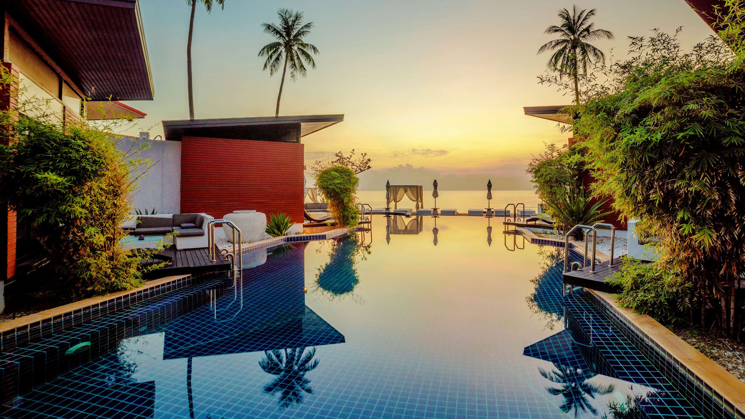 Poolside Villa - Image 4