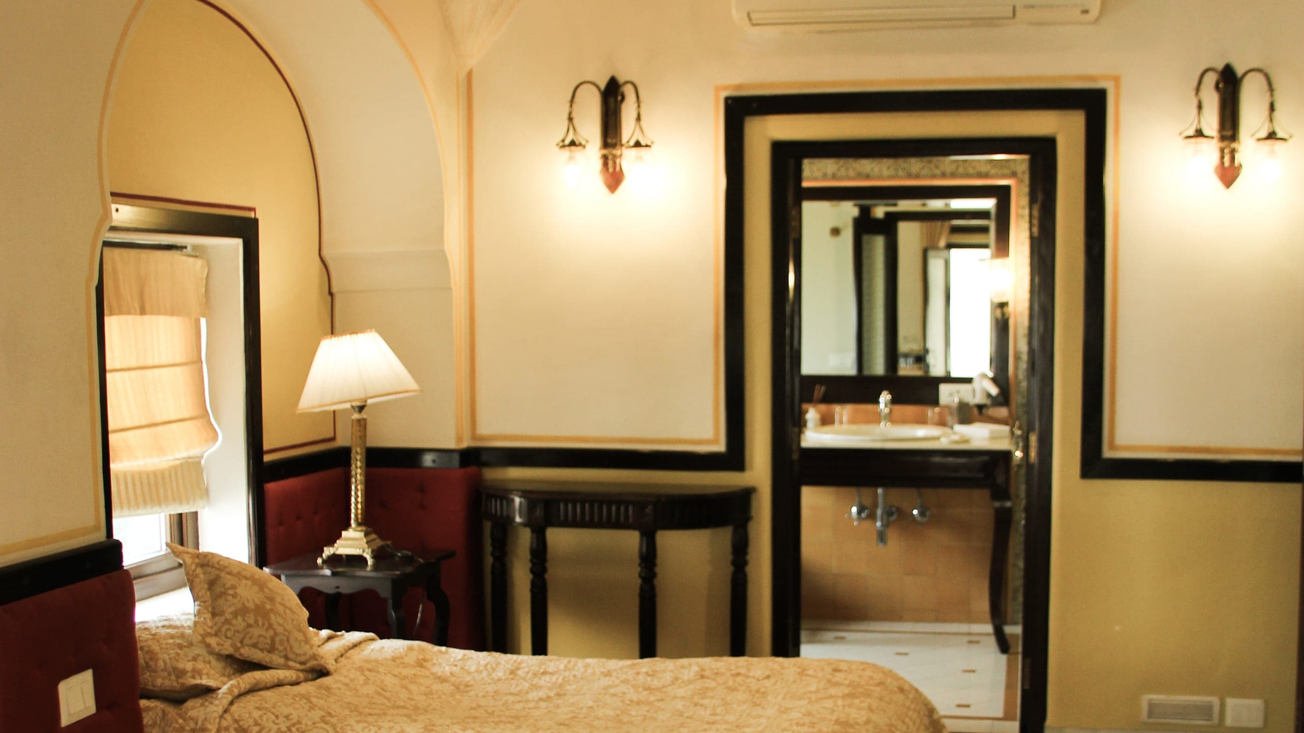 Royal Heritage Haveli - Image 2