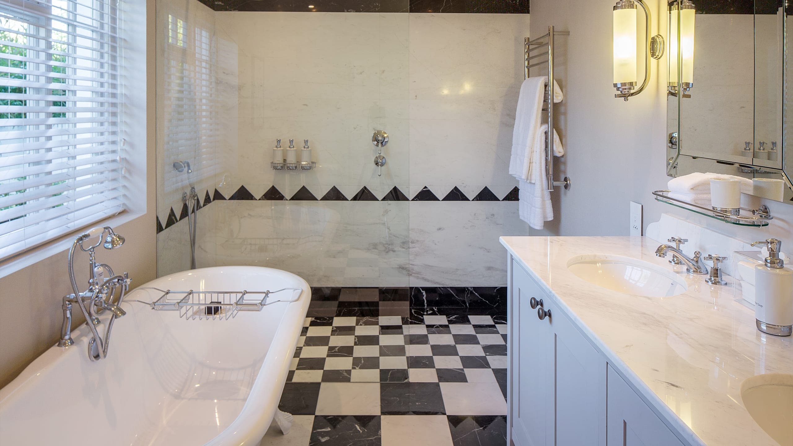 Classic Room - Image 1