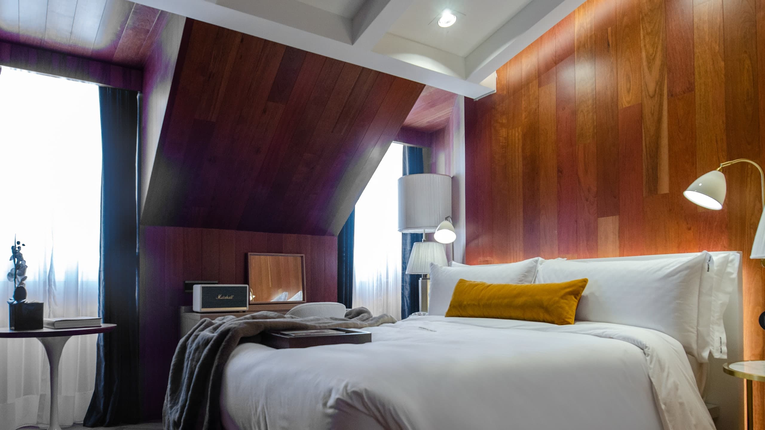 Brown's Avenue Hotel - Image 5