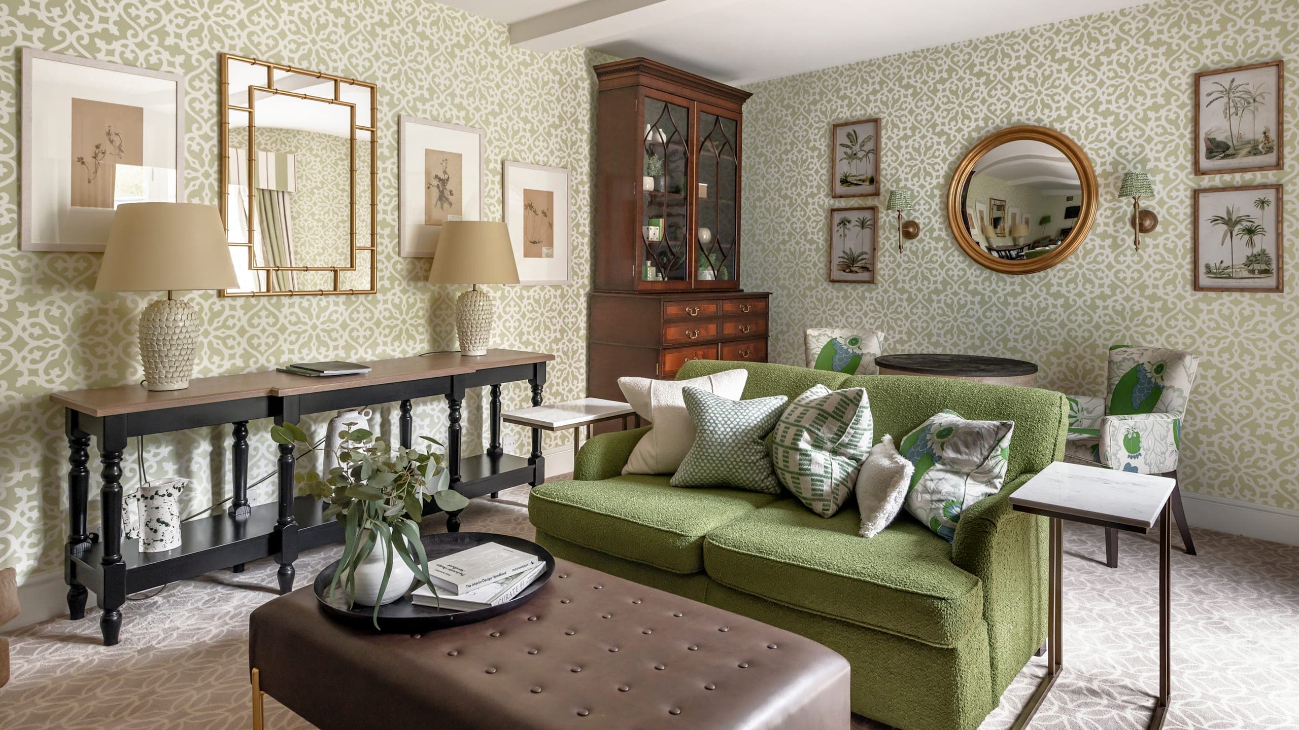 Deluxe Suite - Image 7