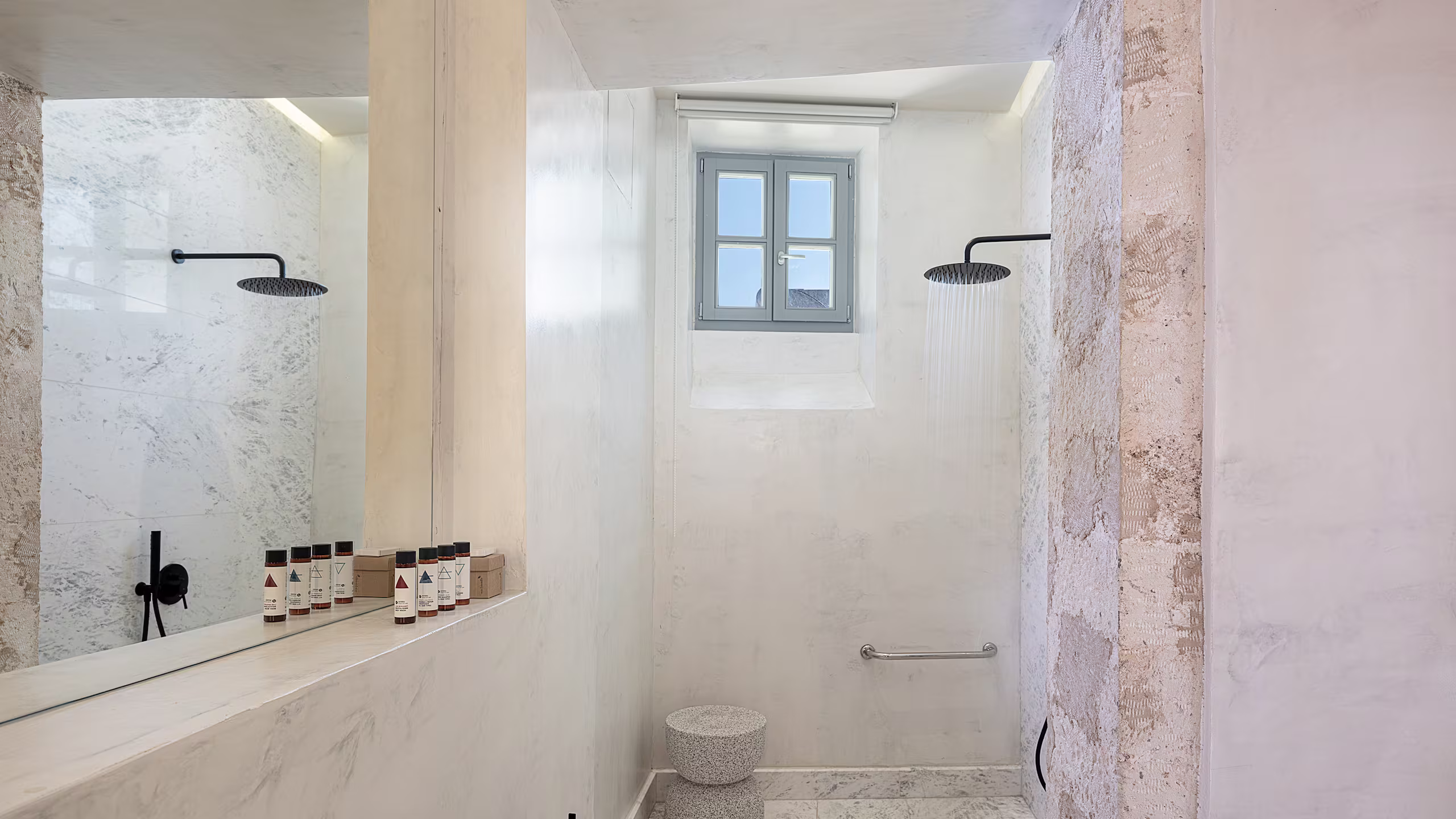 Two Bedroom Suite - Image 1
