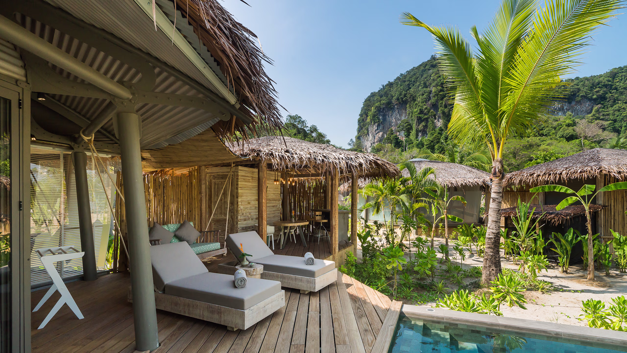 Beachfront Pool Villa - Image 3