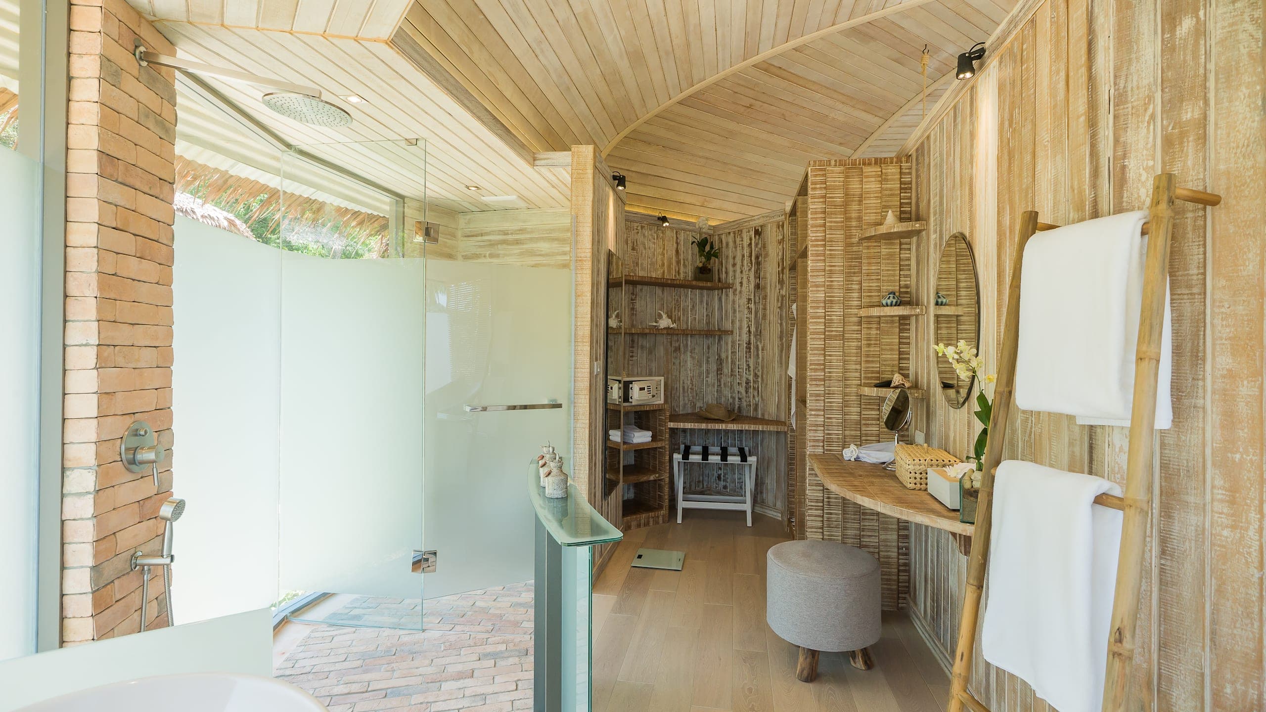 TreeHouse Villa - Image 4