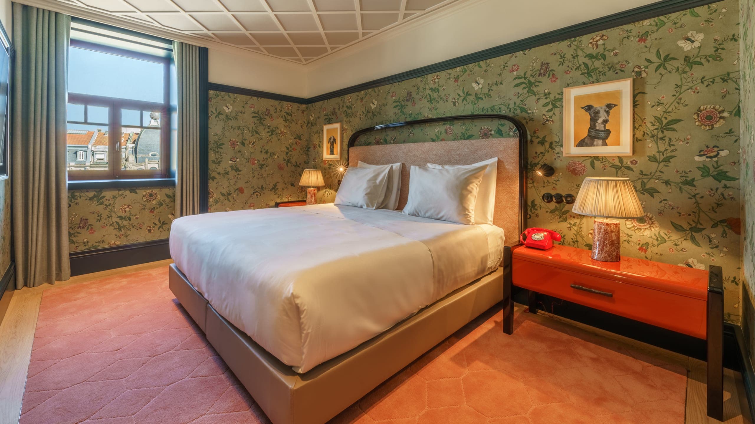Suite with Aliados View - Image 2