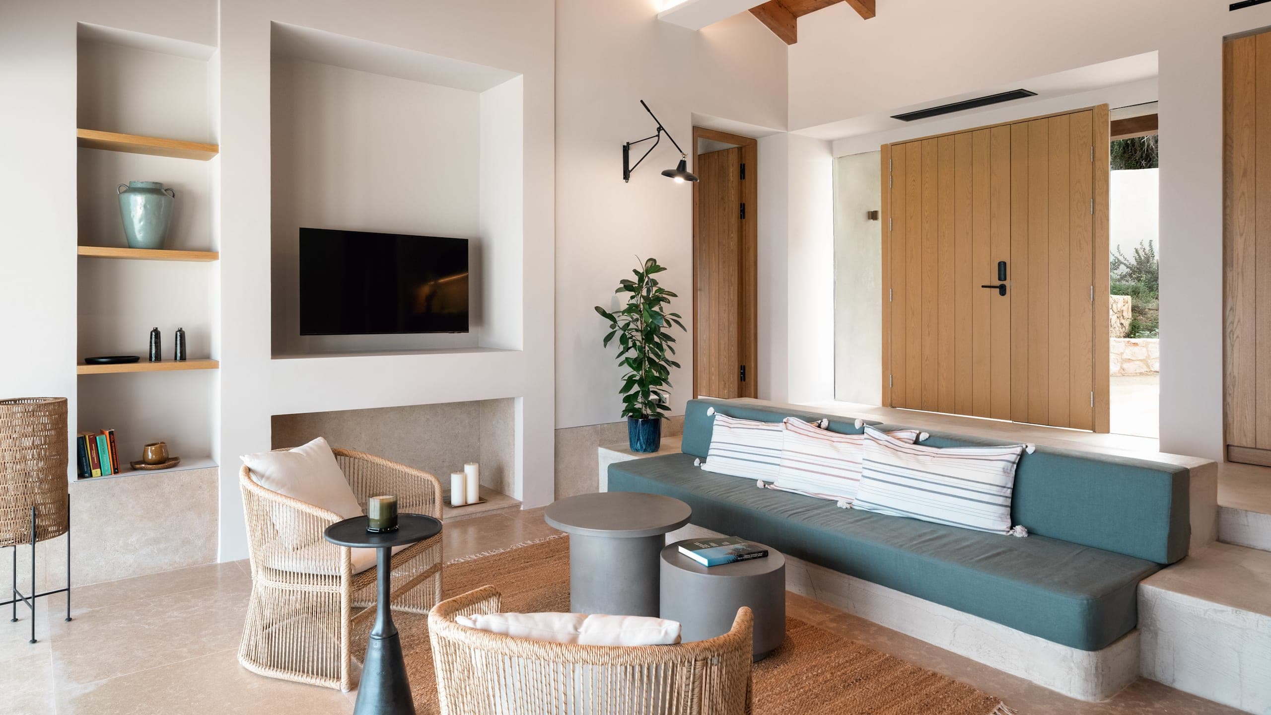 Thalassa Sea View Two-Bedroom Villa with Private Pool - Image 7