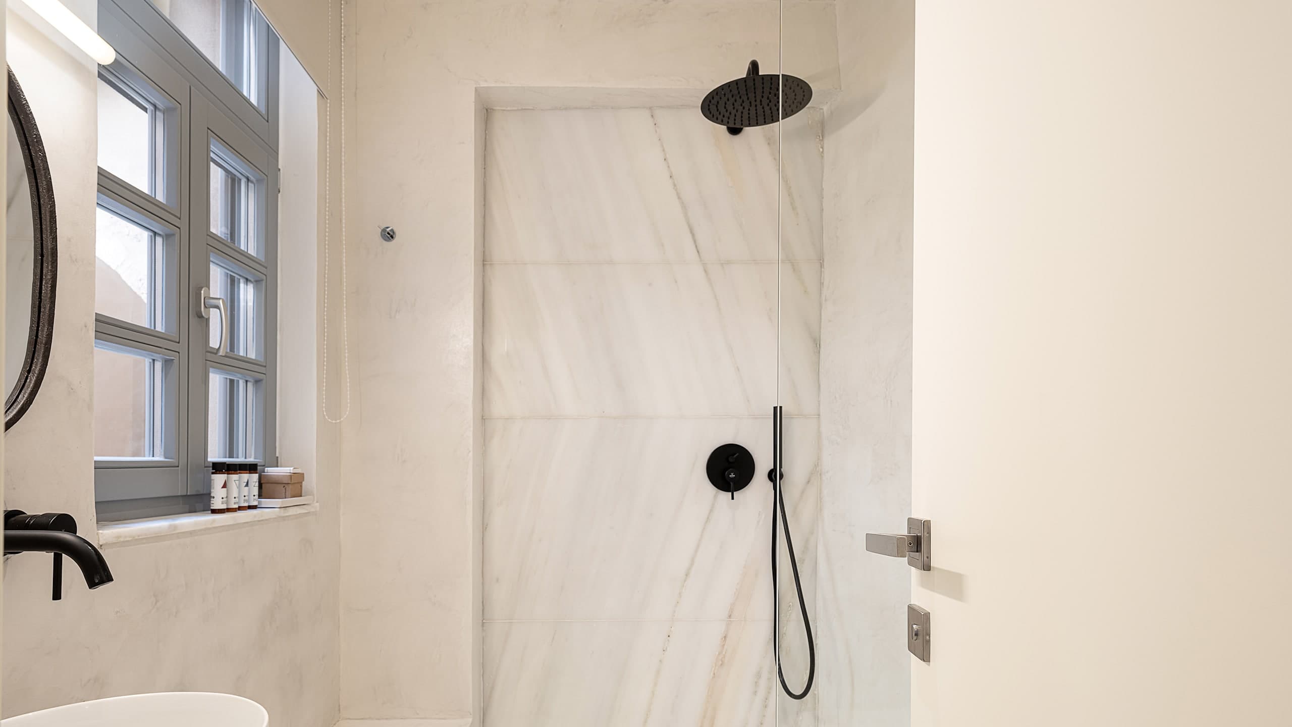 Maisonette - Image 9