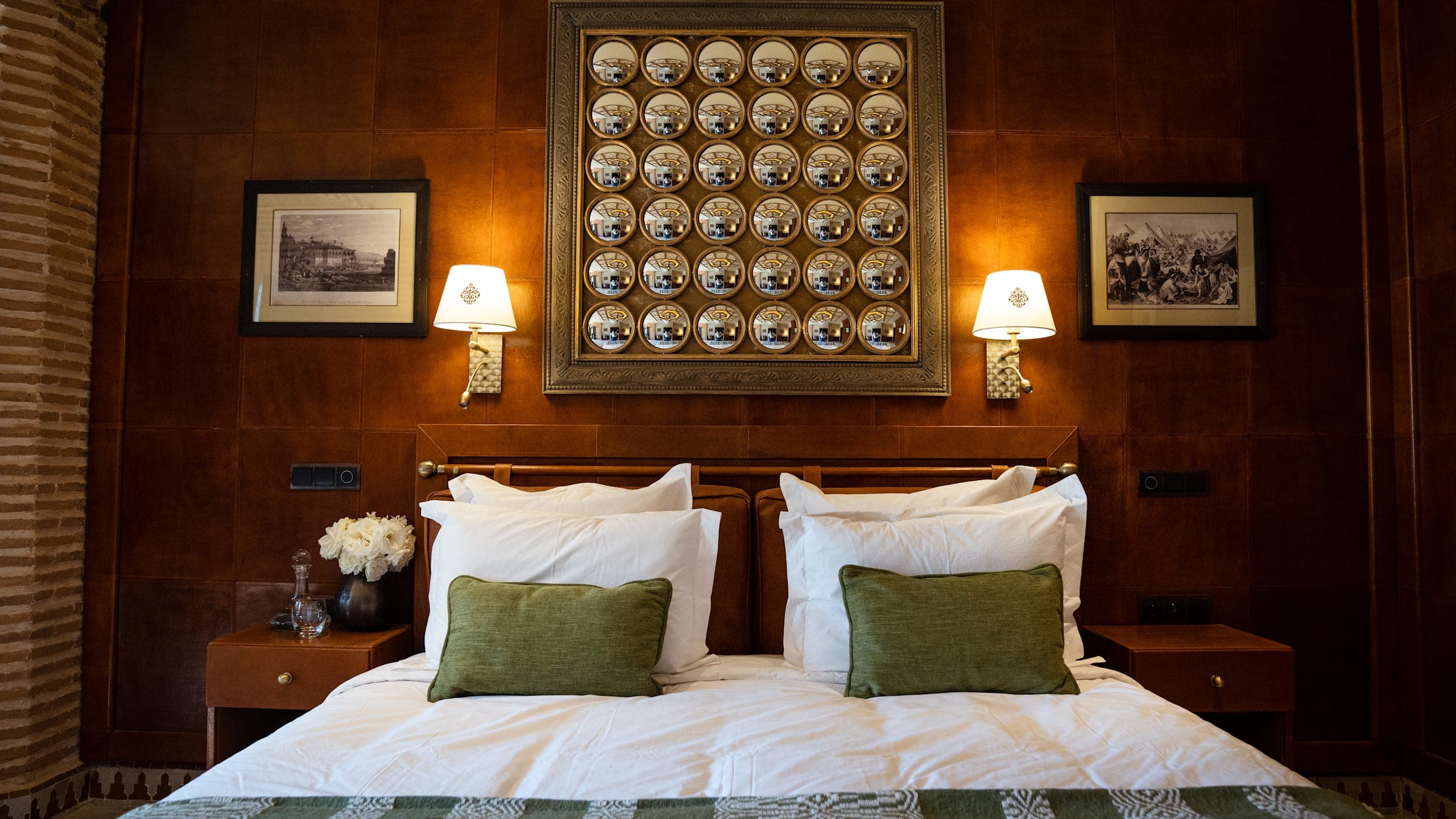 Pavilion with Private Pool - Image 4