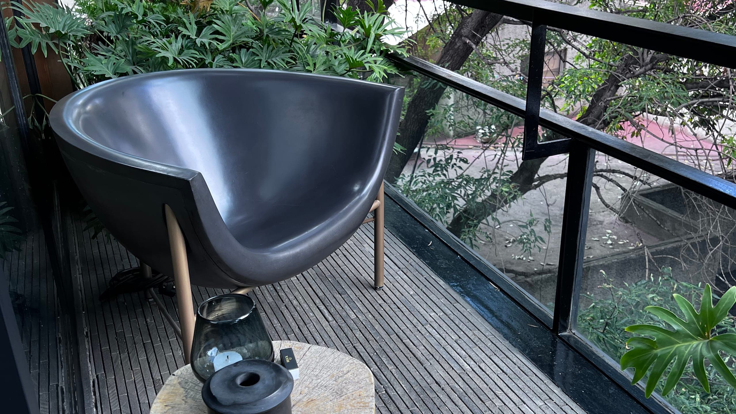 Rooftop Suite - Image 4