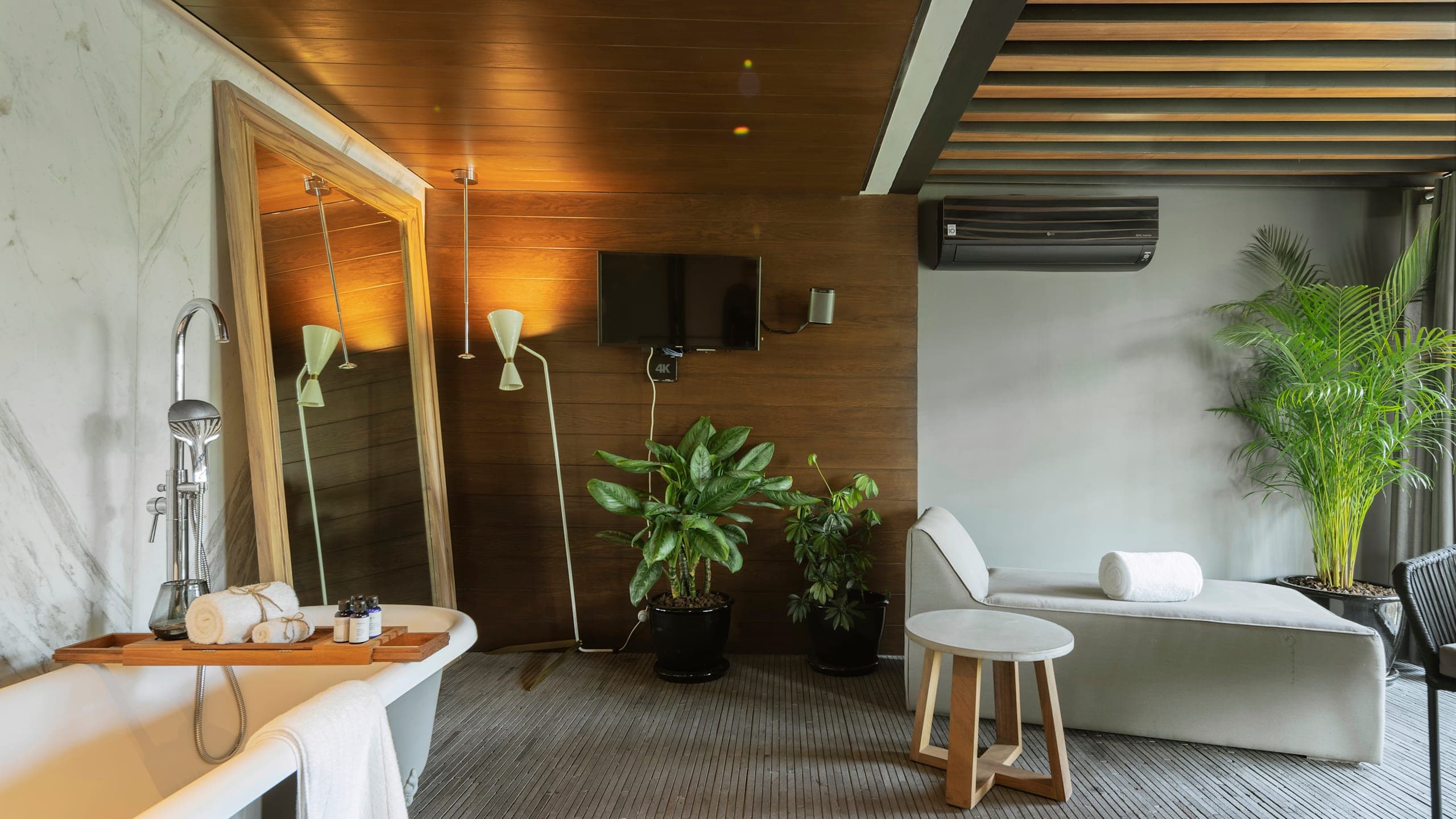 Rooftop Suite - Image 1