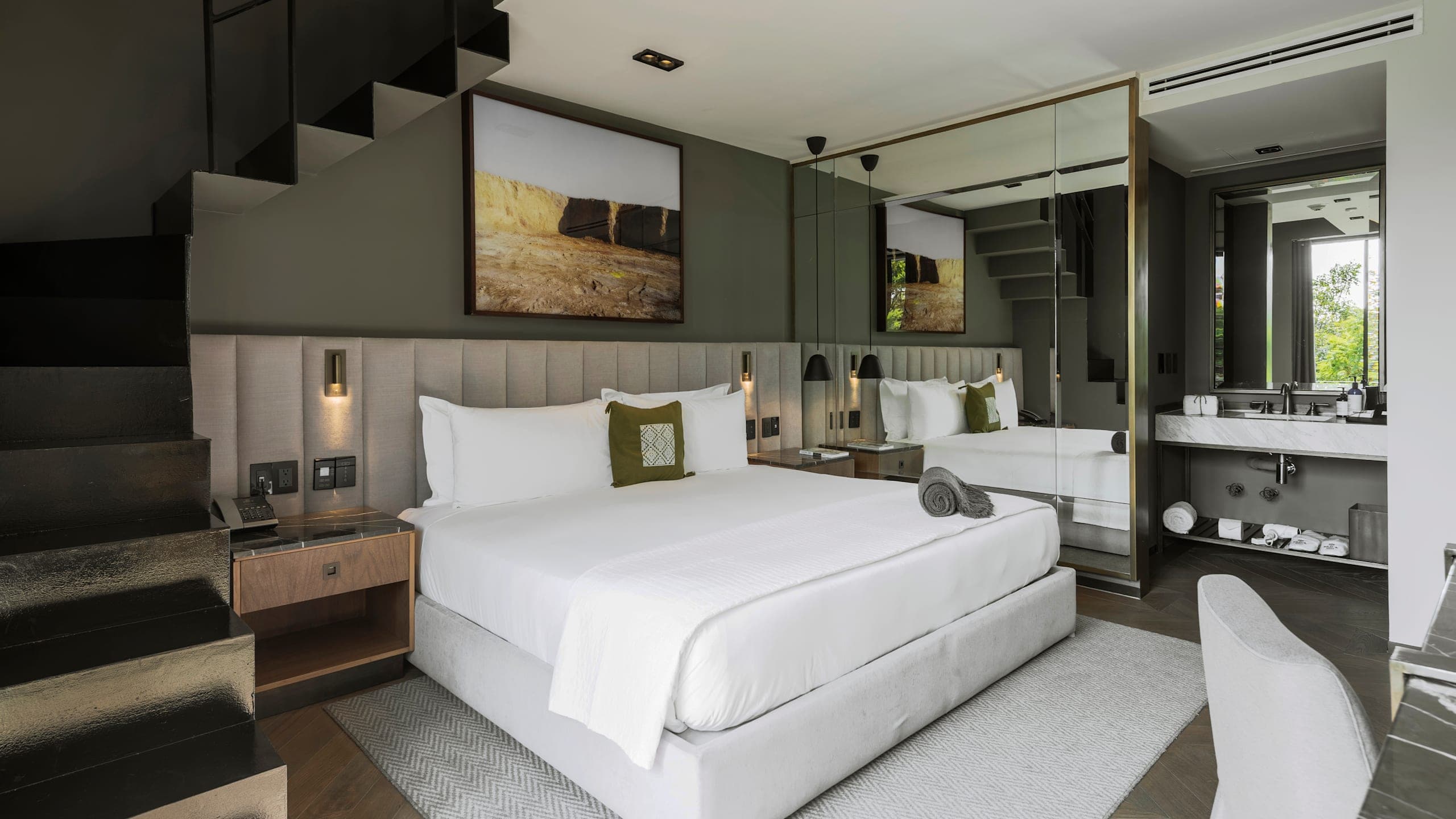 Rooftop Suite - Image 2