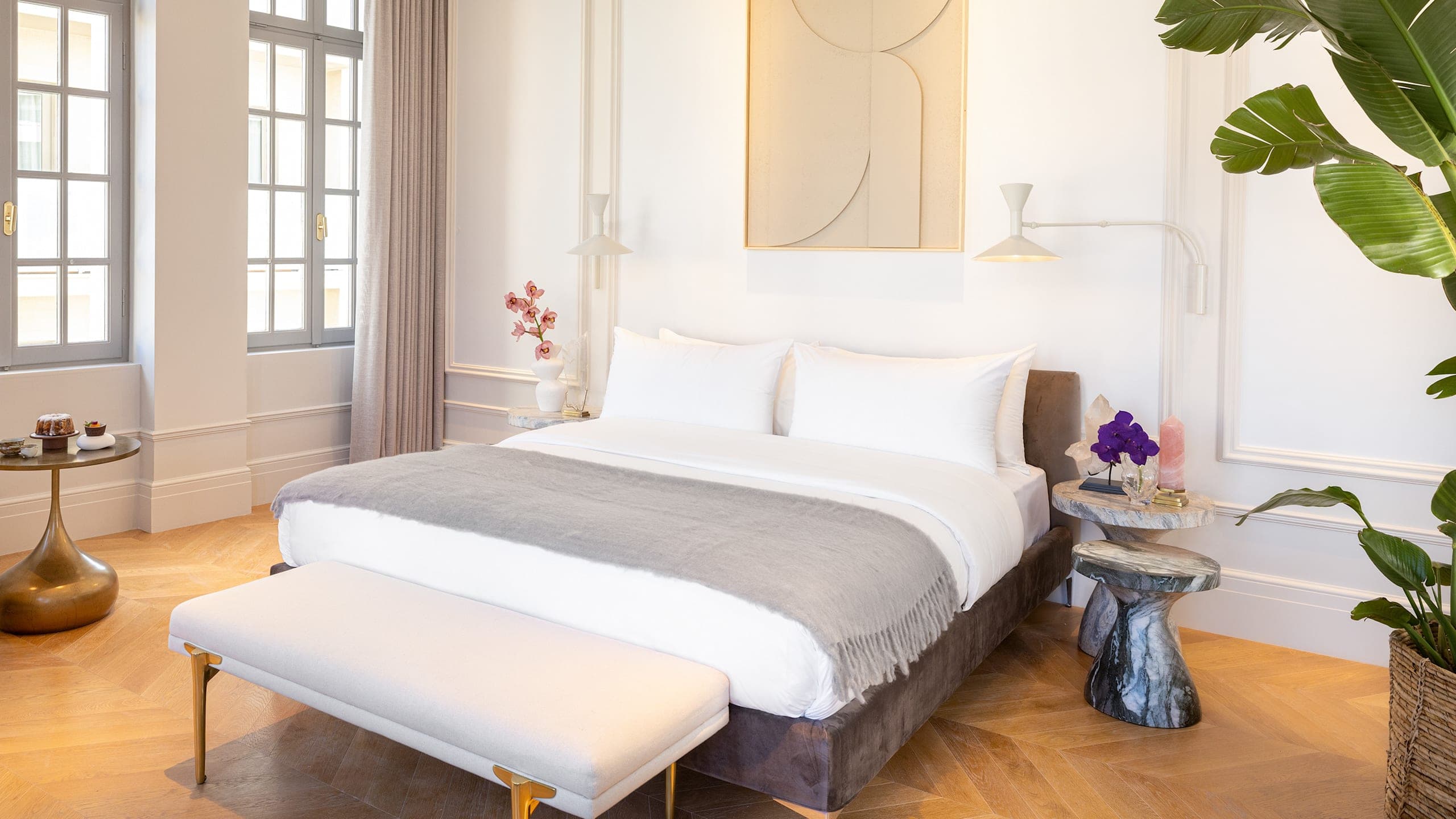 Metropolis Junior Suite - Image 3