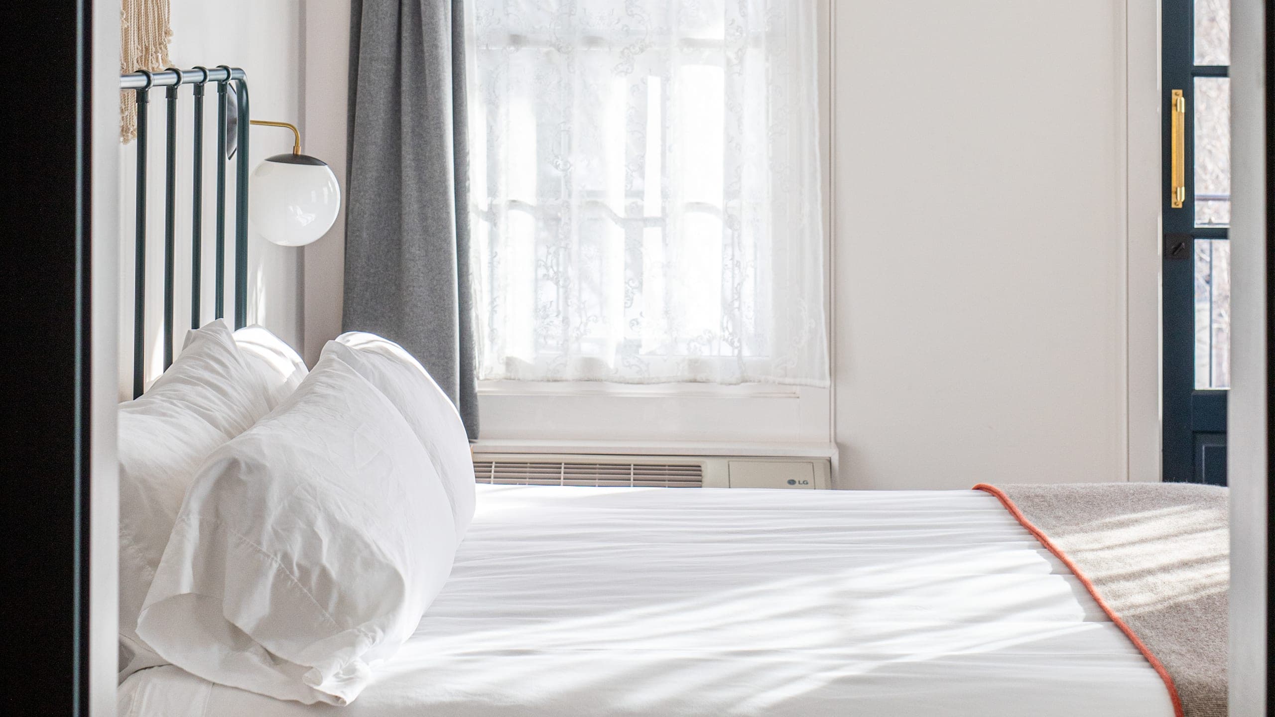 Balcony King - Image 3