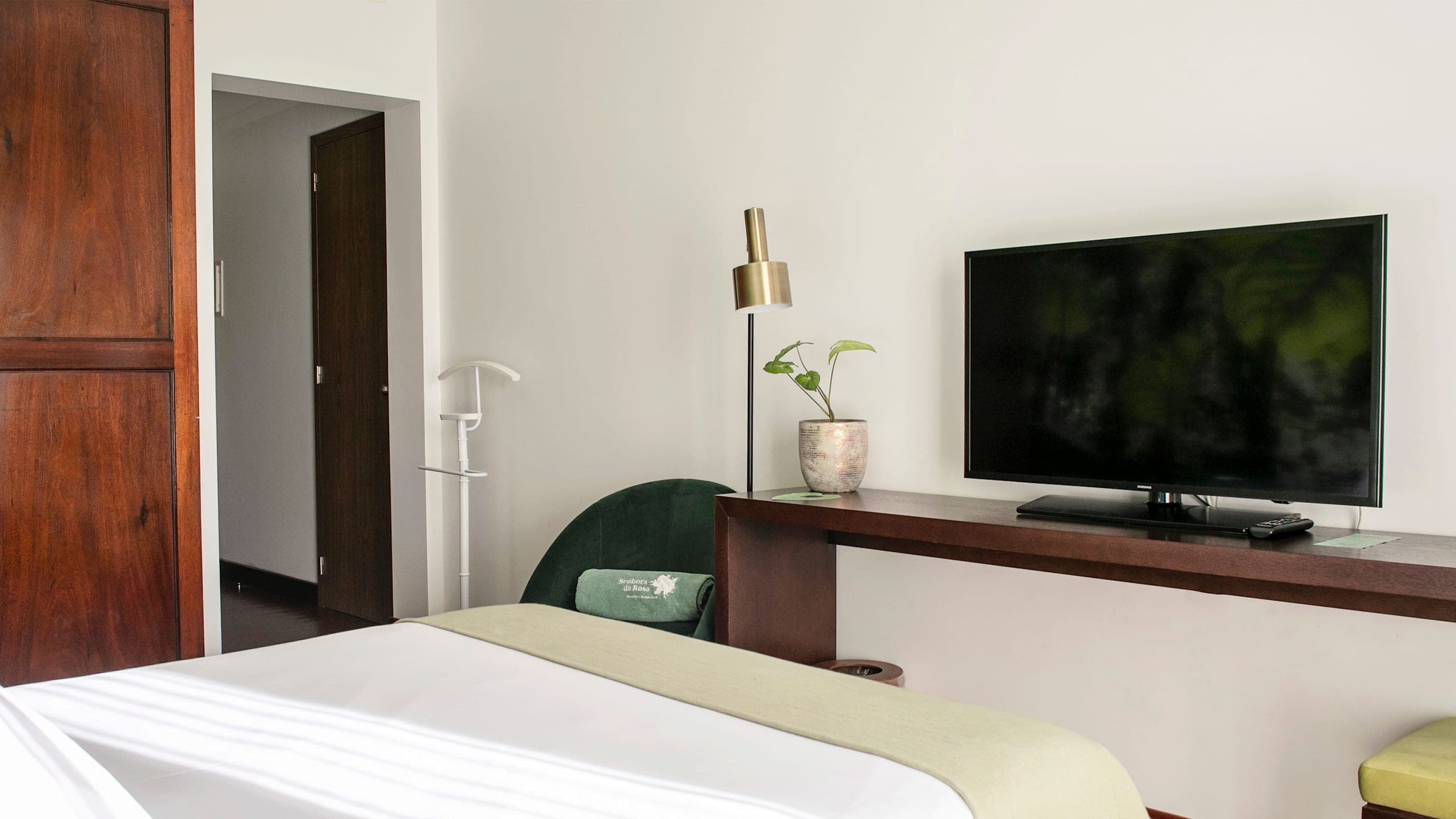 Standard Mini Double Room - Image 9