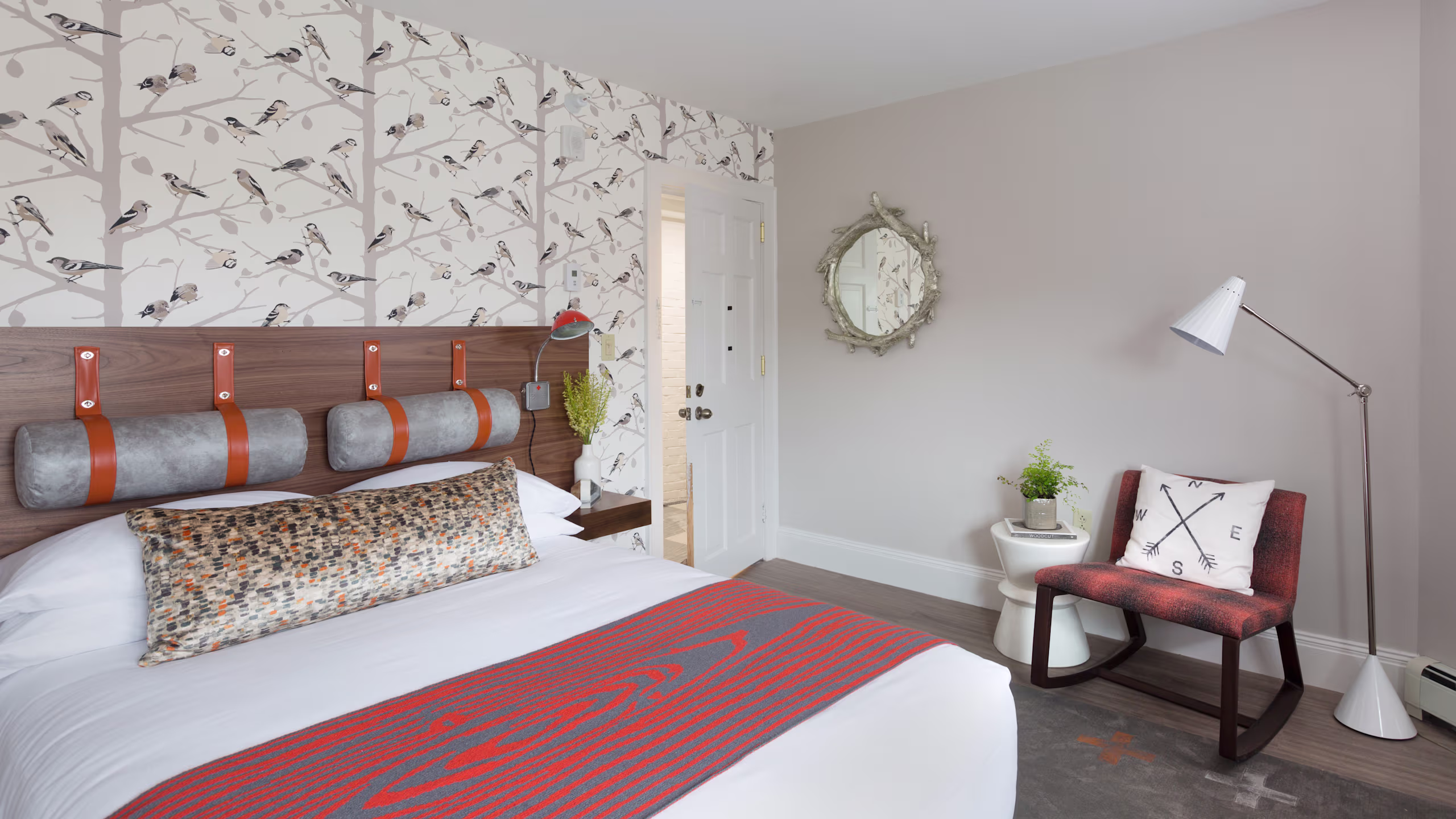 Field Guide Lodge - Image 3