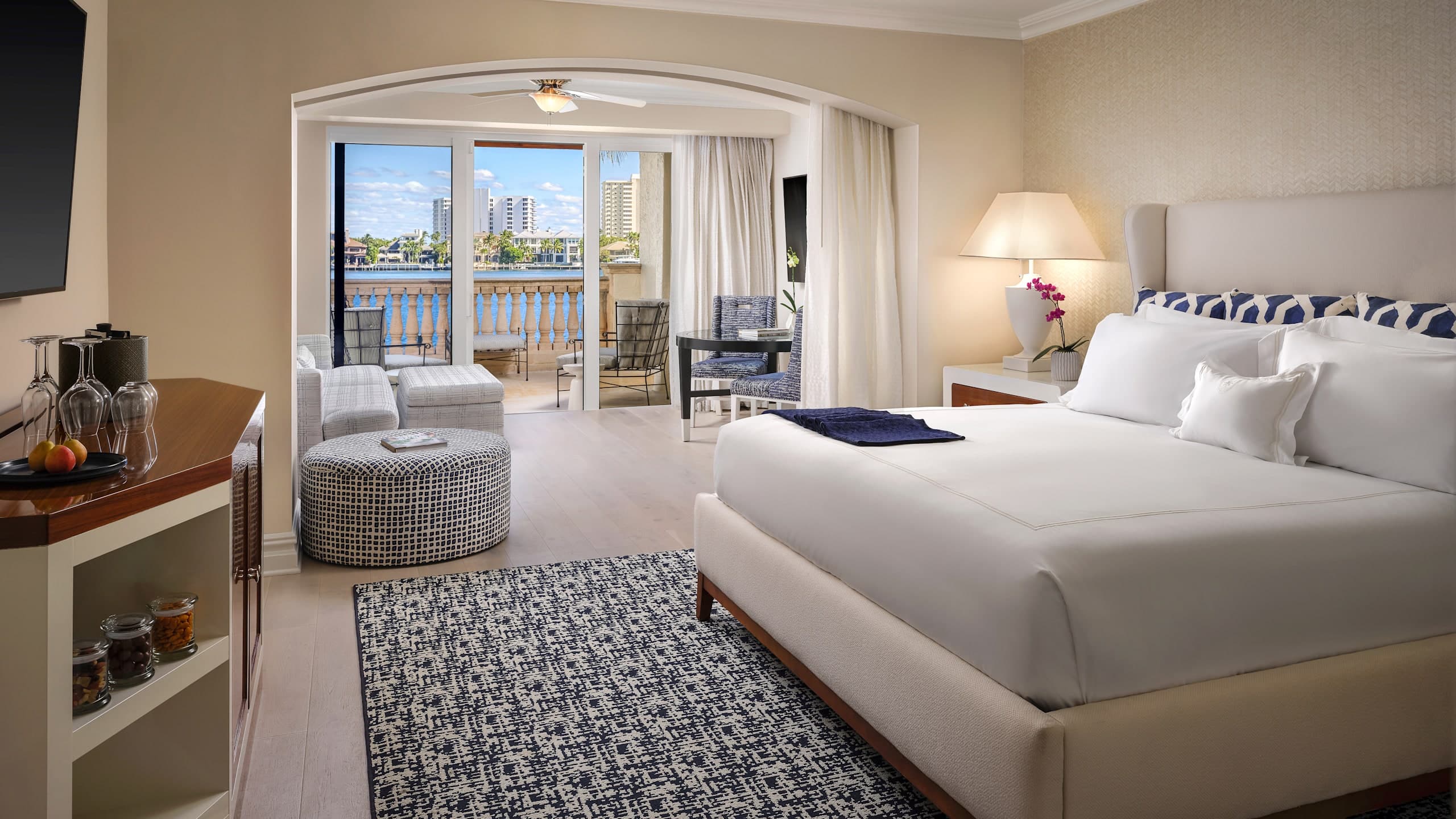 Yacht Club at The Boca Raton - Image 2