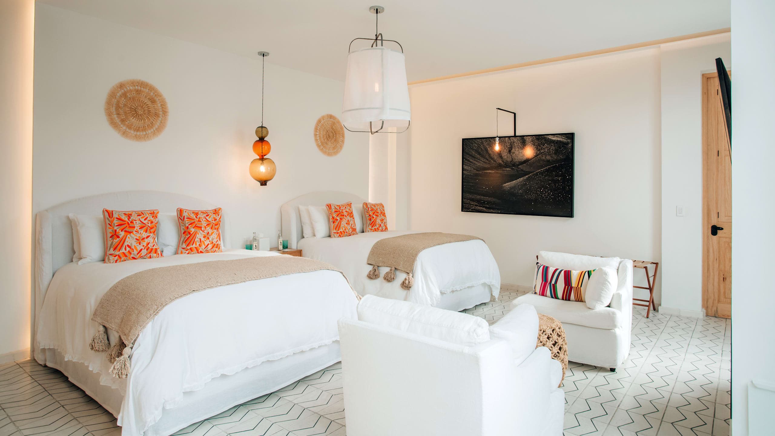 Deluxe Double - Image 8