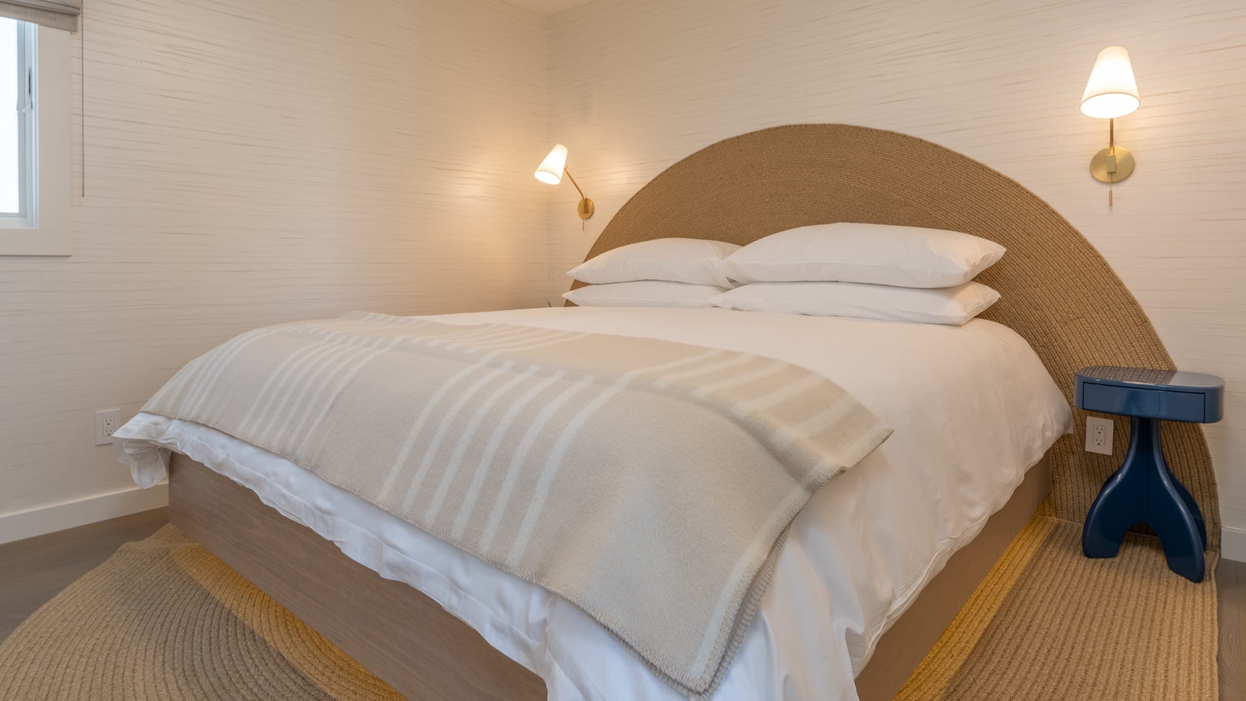 The Shoals Suites & Slips - Image 5