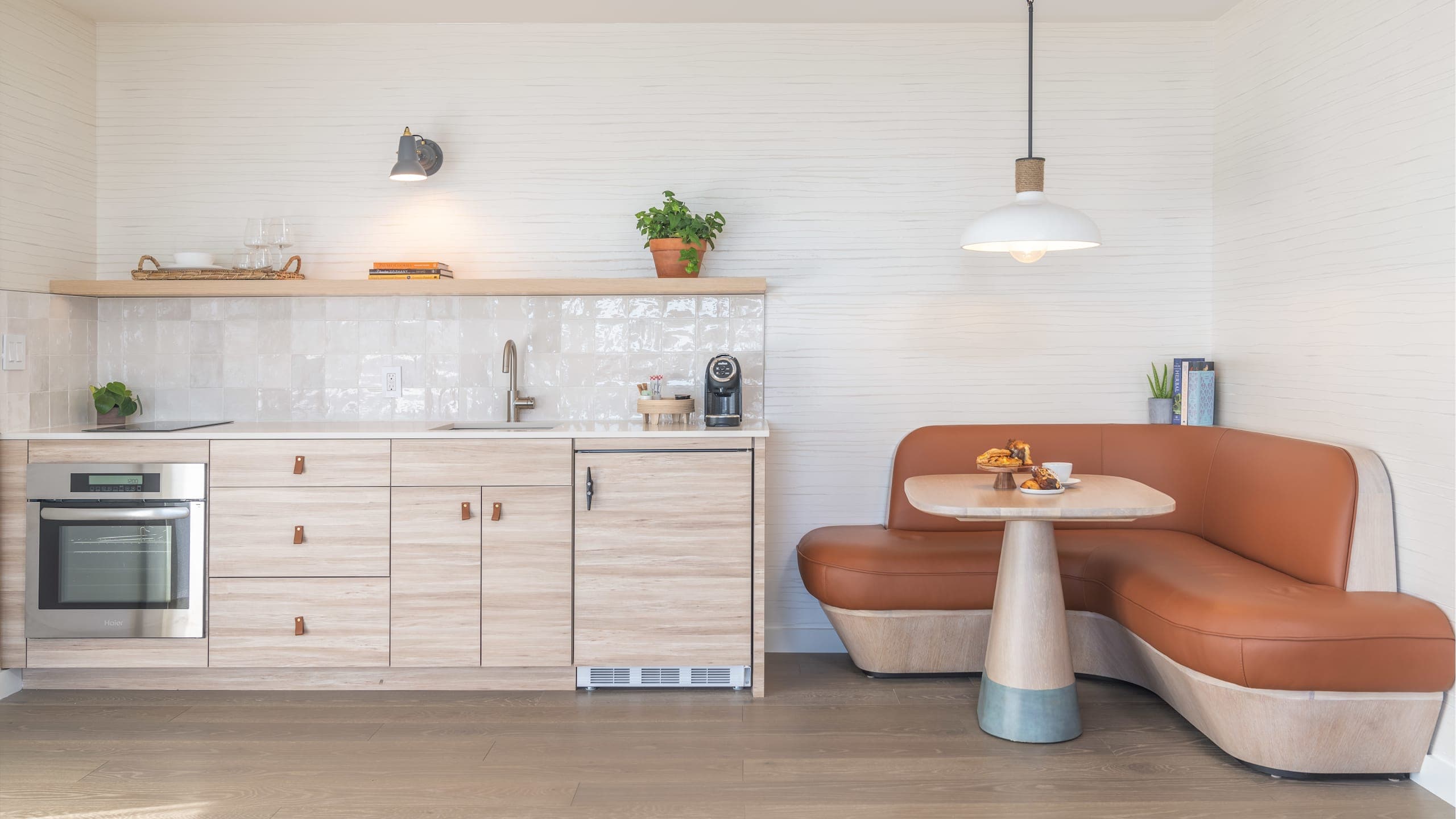 Patio King - Image 6