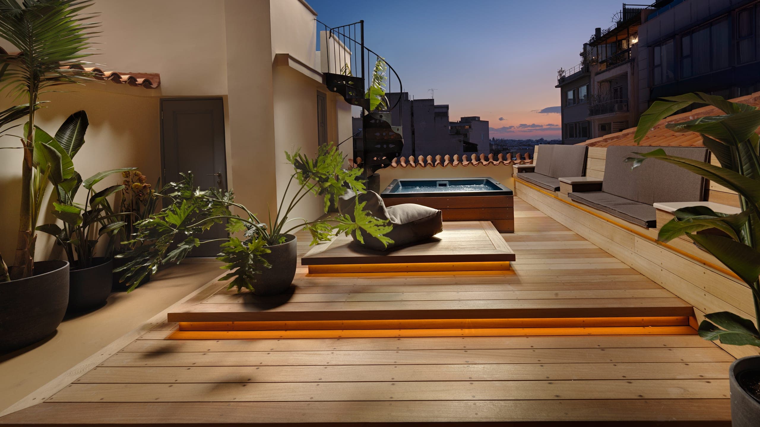 Nidus with Acropolis View and Private Jacuzzi - Image 1