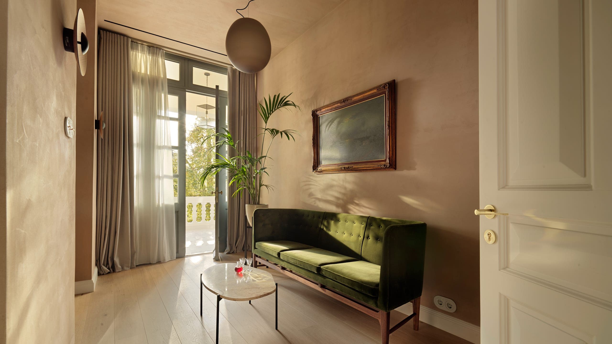 Muse Suite with Veranda - Image 1