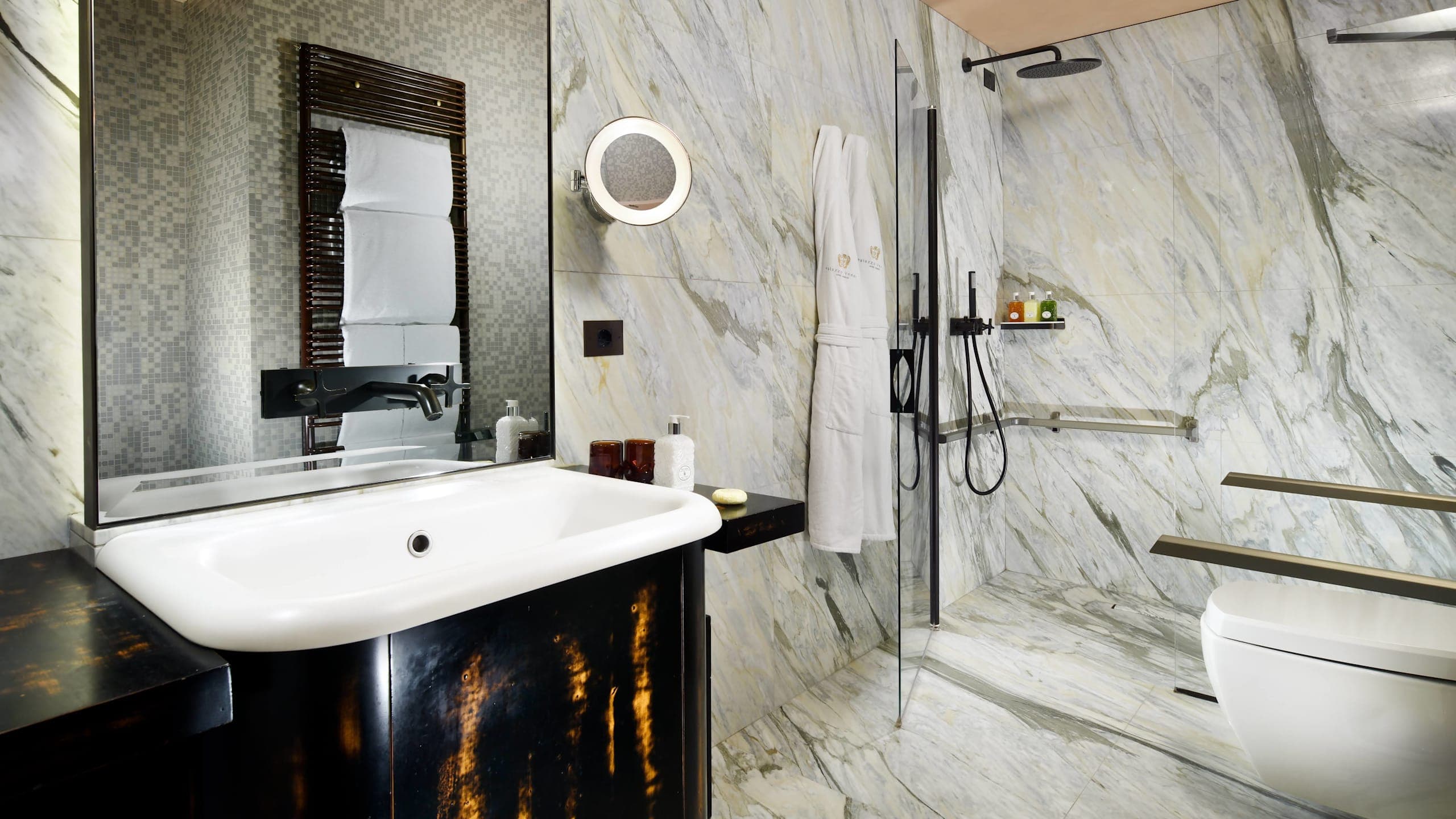 Classic Room - Image 1