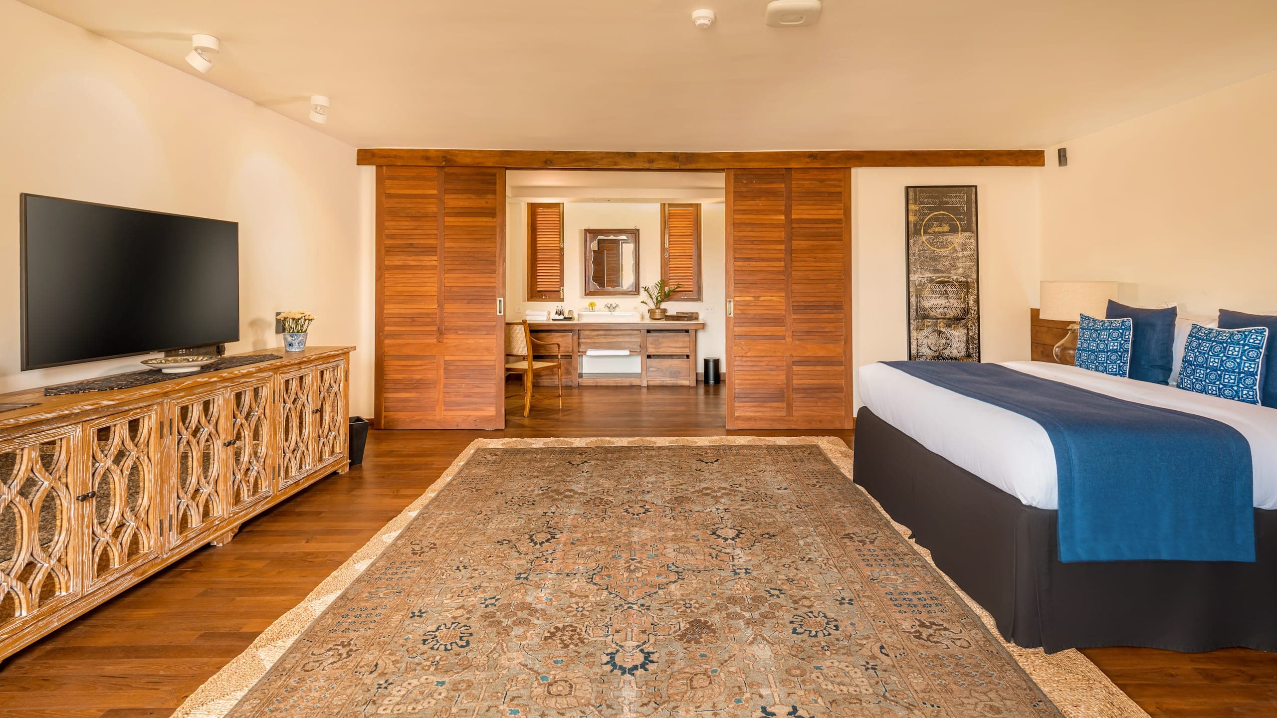 Ishq Colombo - Image 2