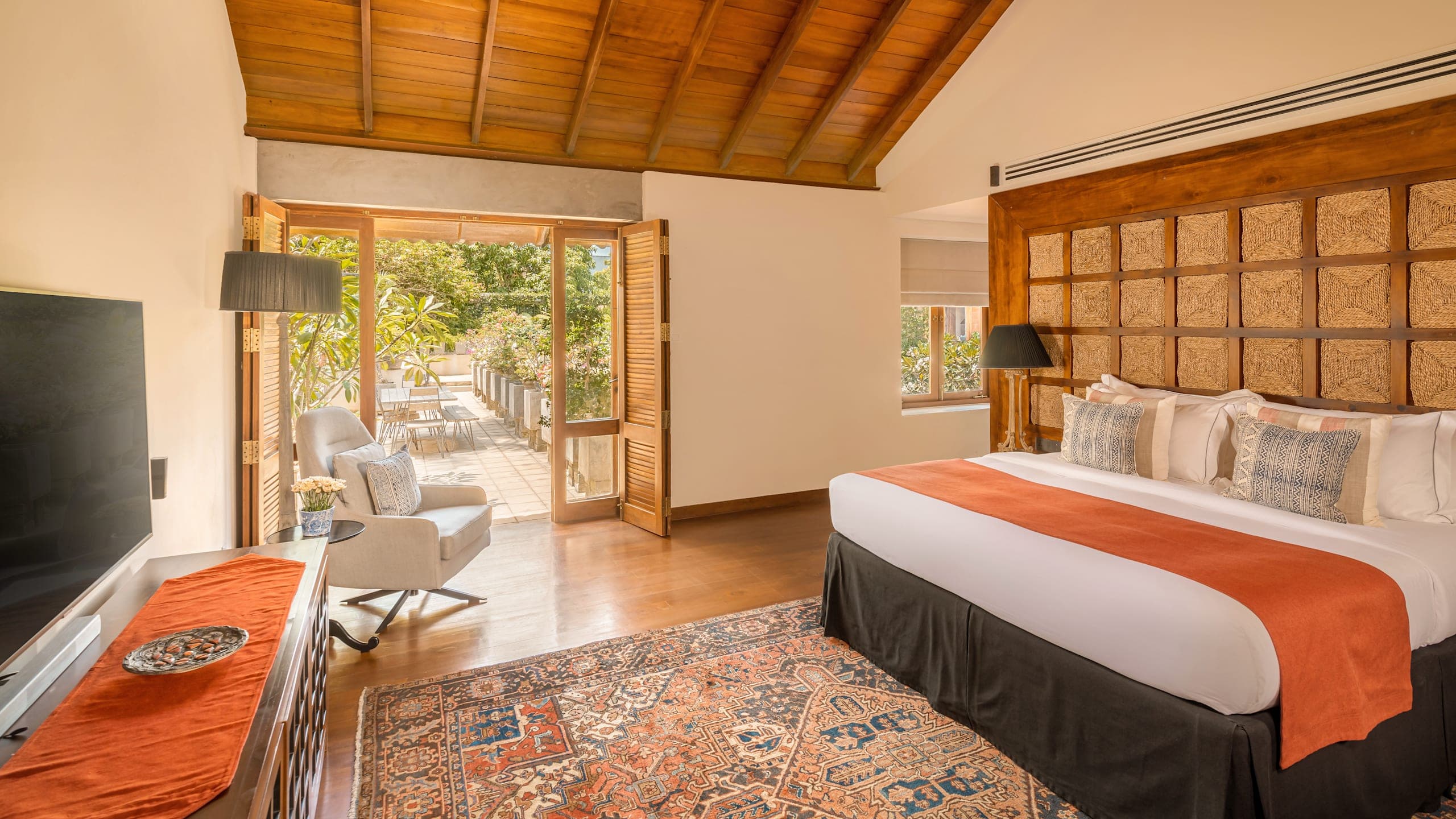 Master Suite Two - Image 6