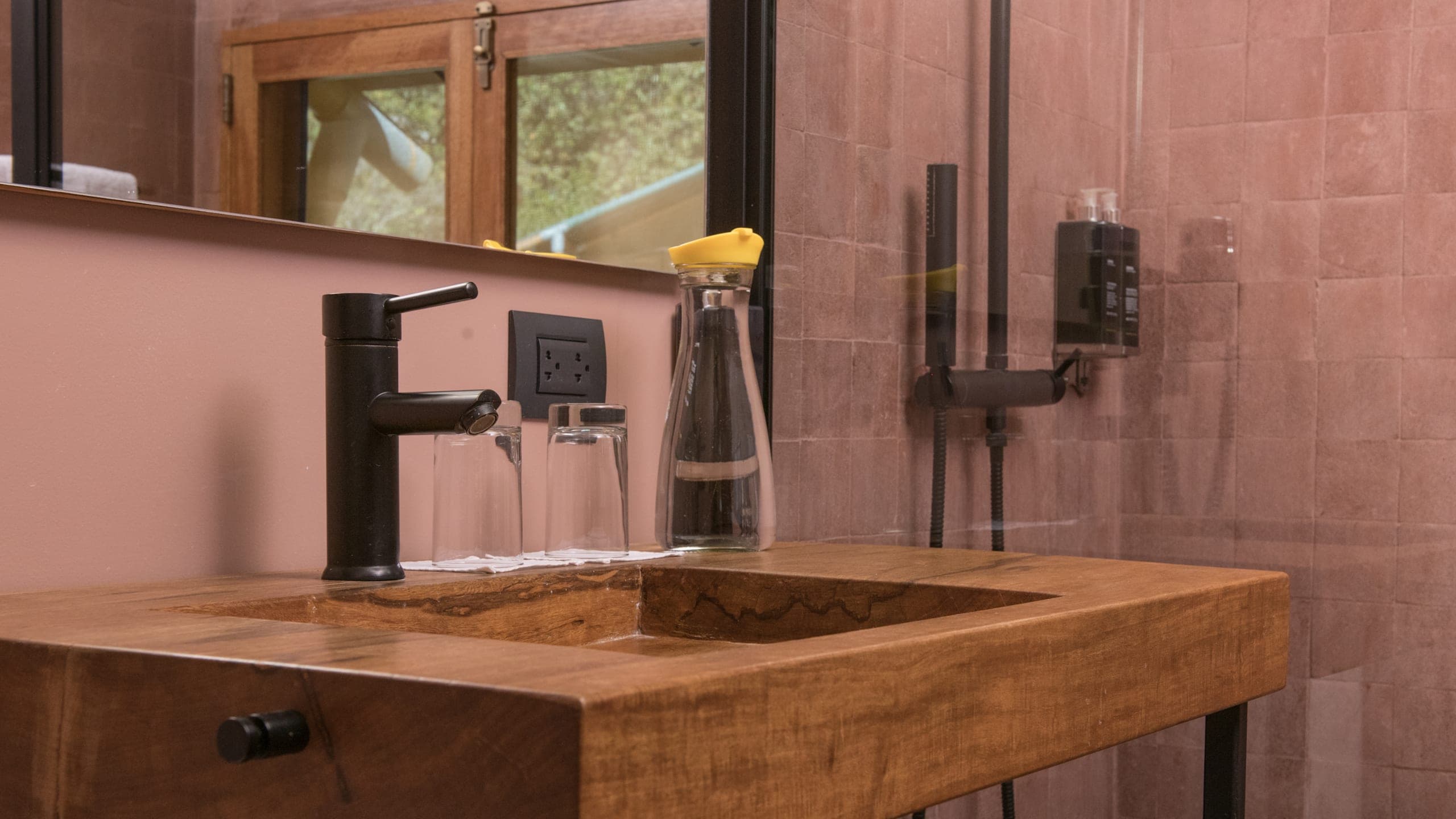 King/Twin Tent - Image 4