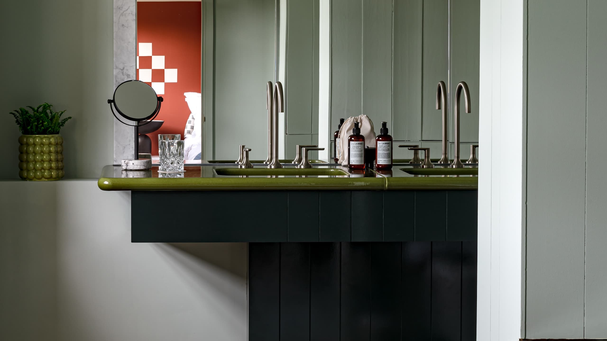 Petite Cowley - Image 3