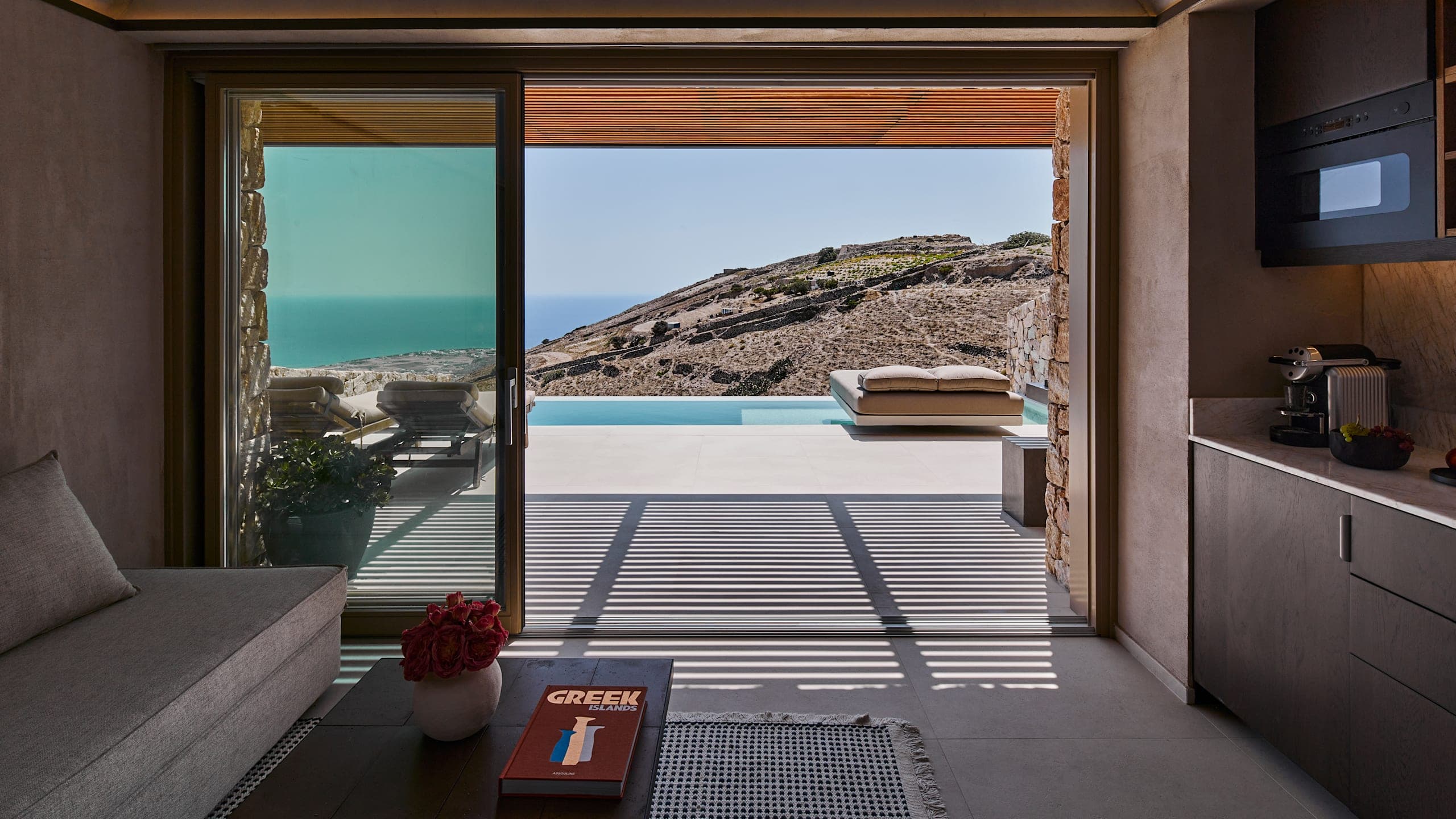 Retreat Suite - Image 6