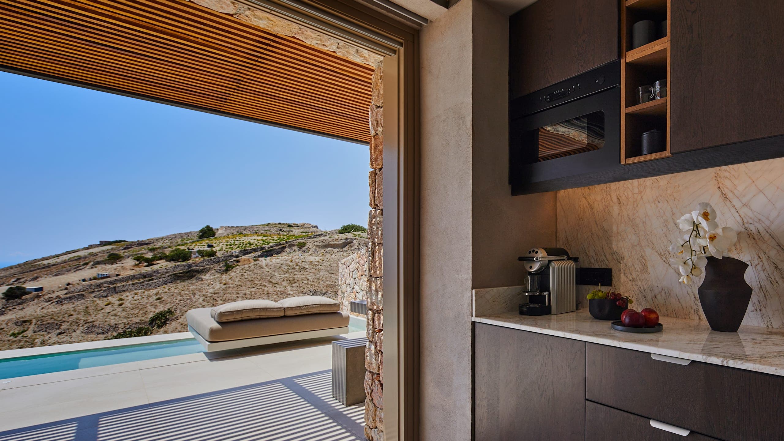 Retreat Suite - Image 5