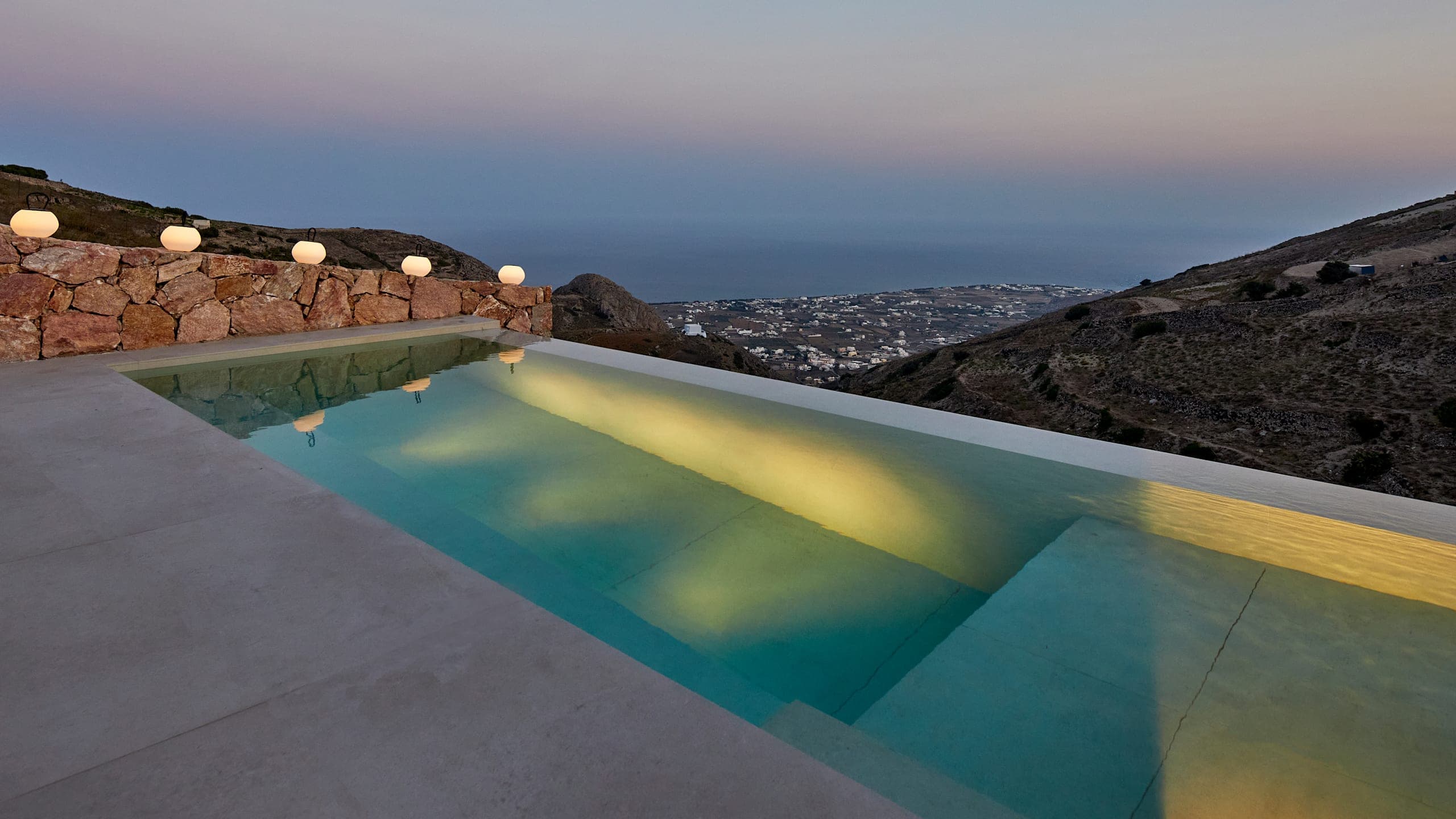 Retreat Suite - Image 2