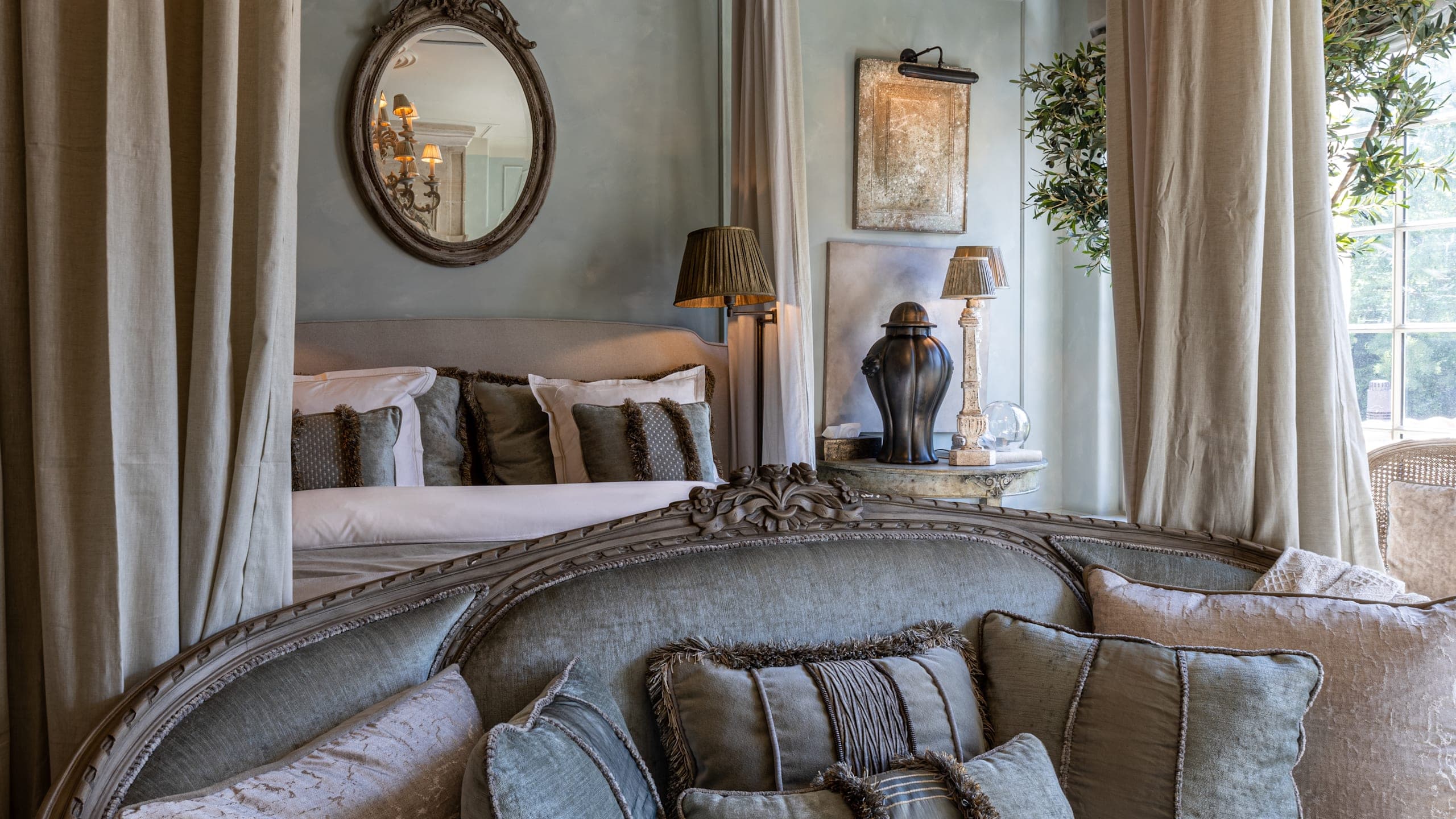 Earl Suite - Image 2