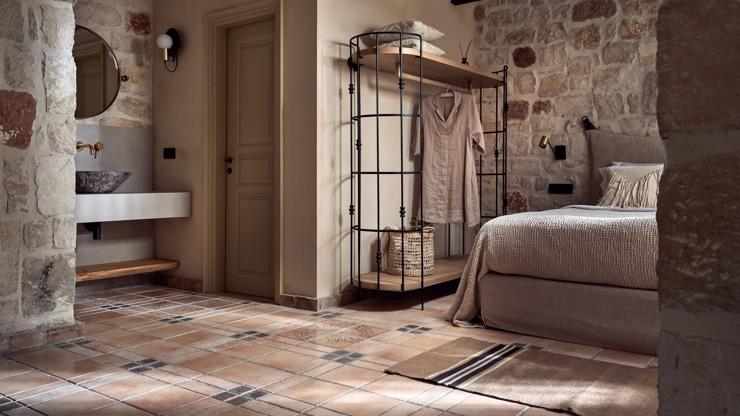 One-Bedroom Residence - Image 5