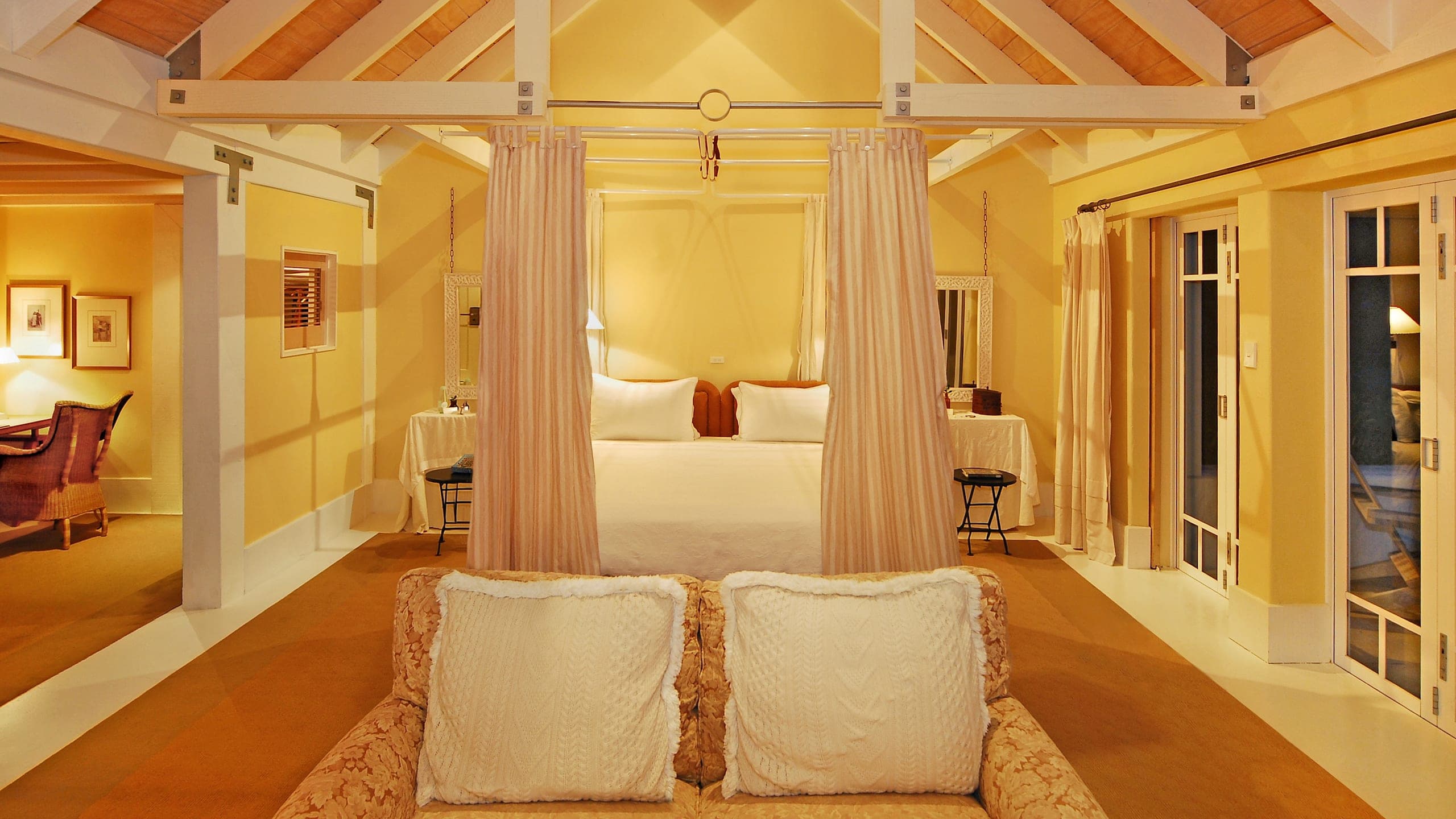 Guest Cottage Suites - Image 1