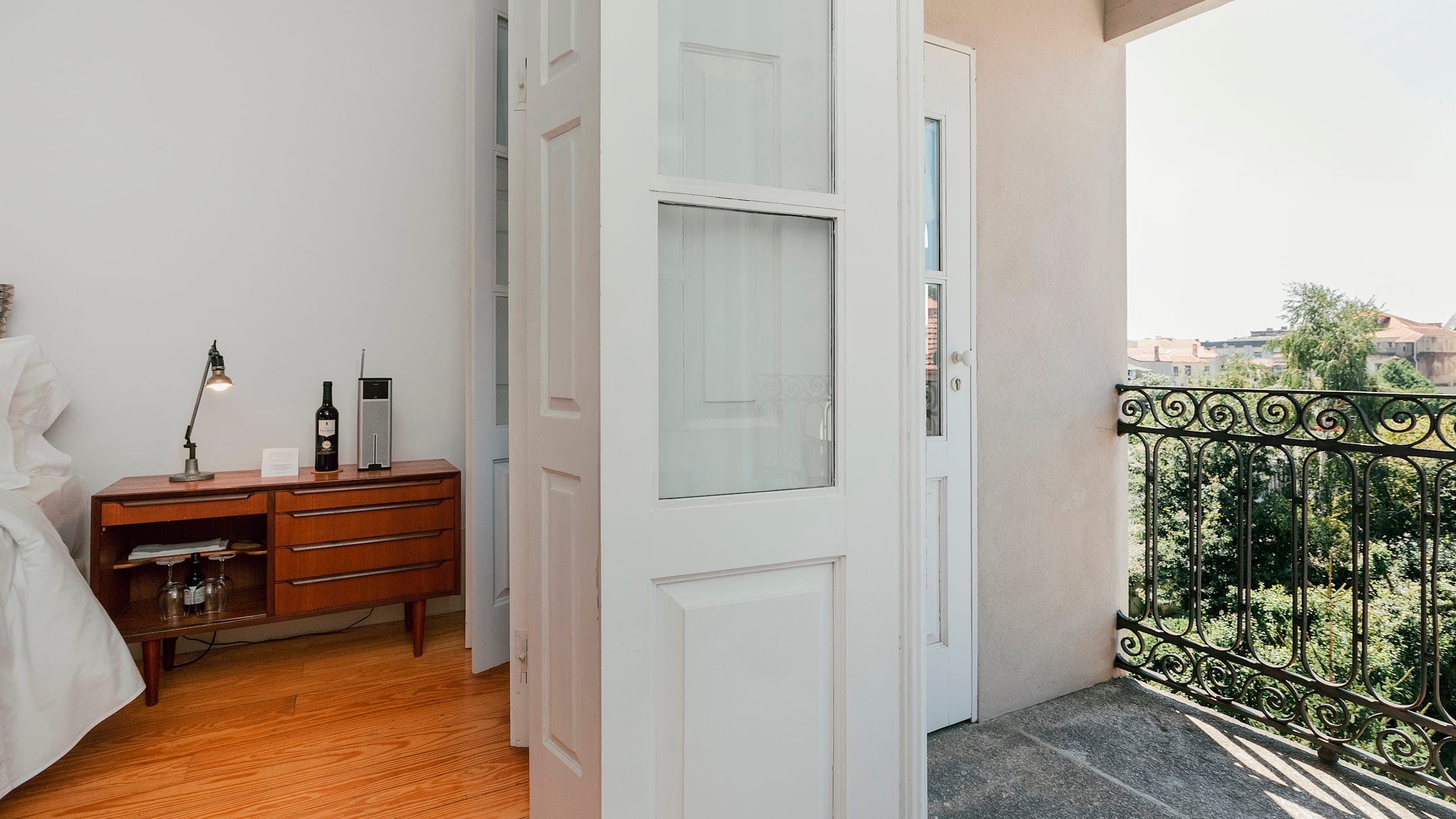 Townhouse Suite King Deluxe Garden - Image 8