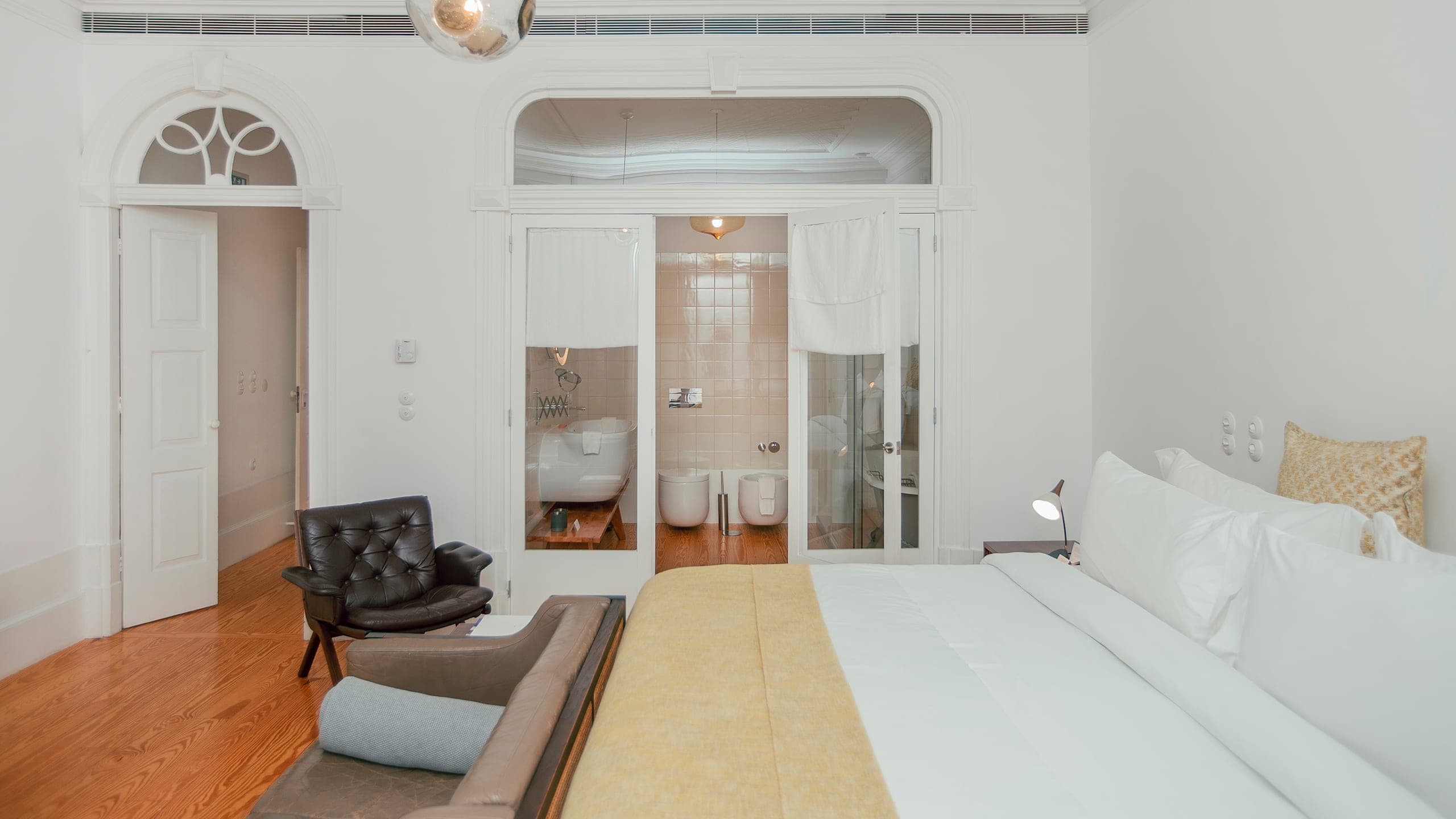 Townhouse Suite King Deluxe Garden - Image 6