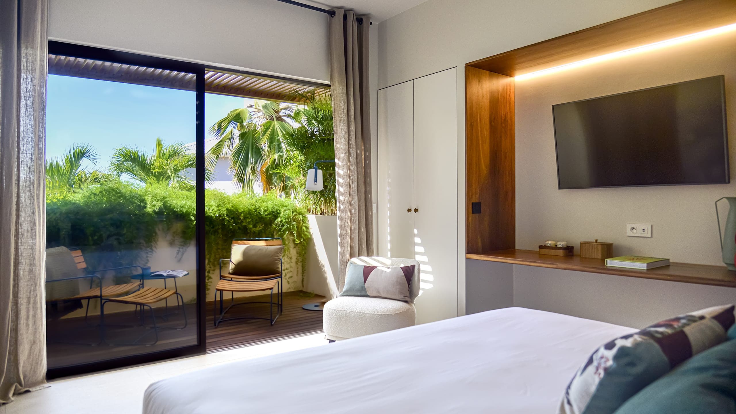 Privilege Room - Image 5