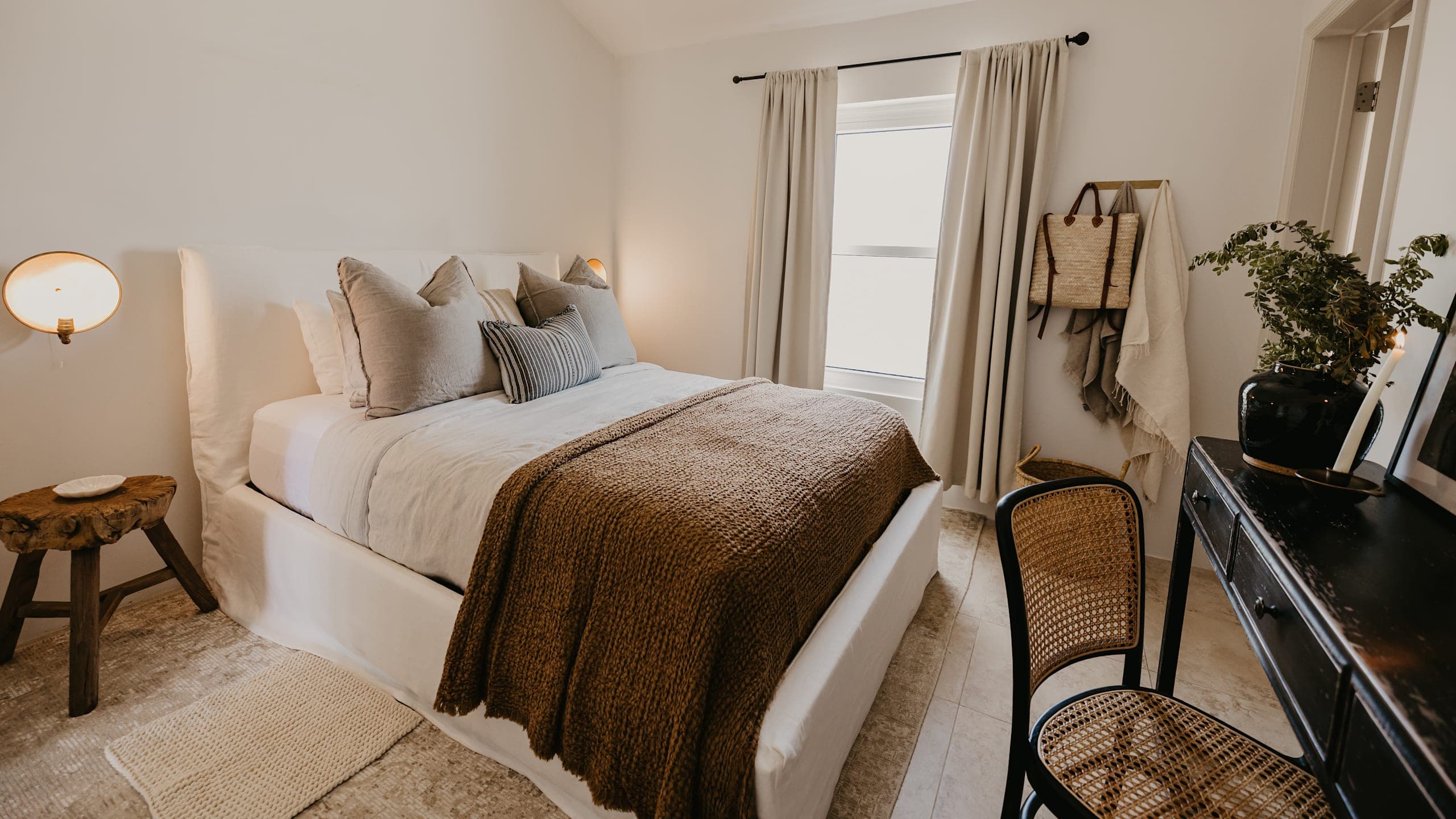 The Farmhouse - Image 6