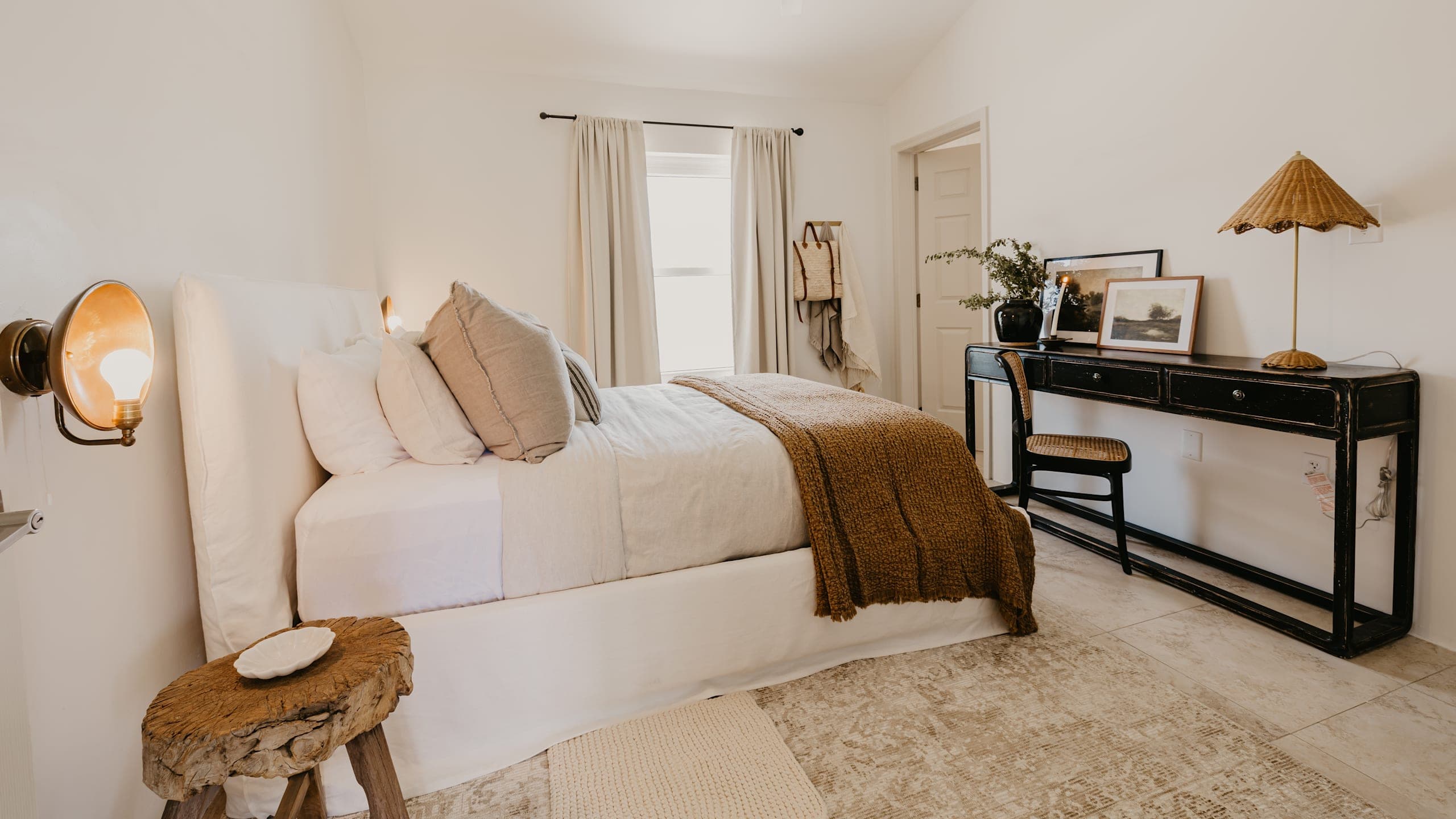 The Farmhouse - Image 4