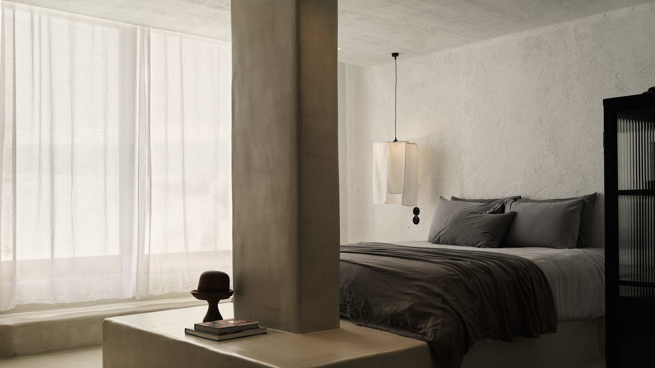 Hideout Suite with Private Pool & Yard - Image 3