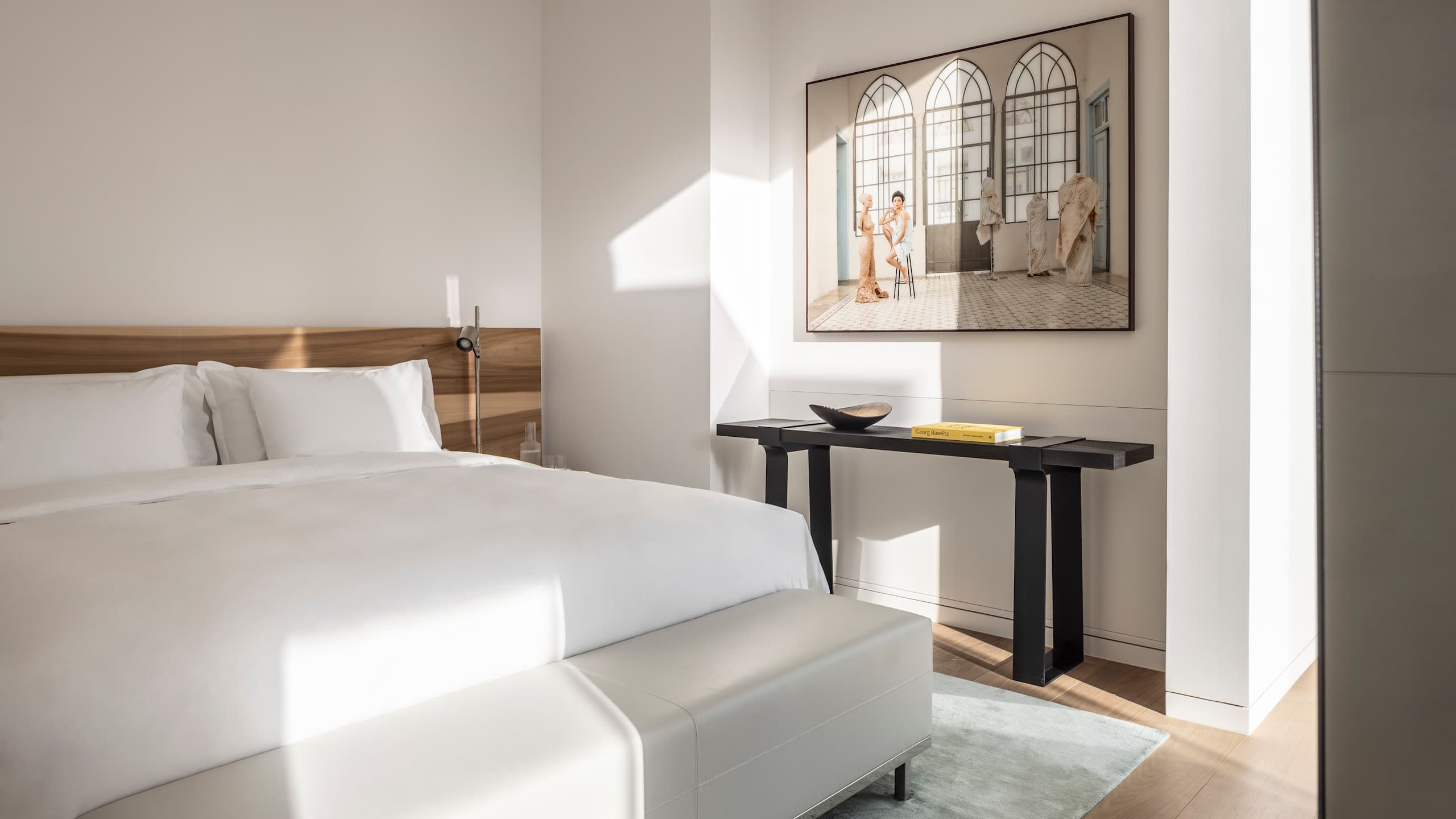 Penthouse Suite - Image 5