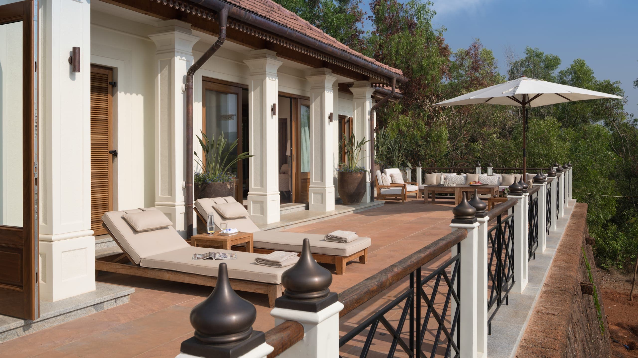 Suite with Ocean View - Image 2