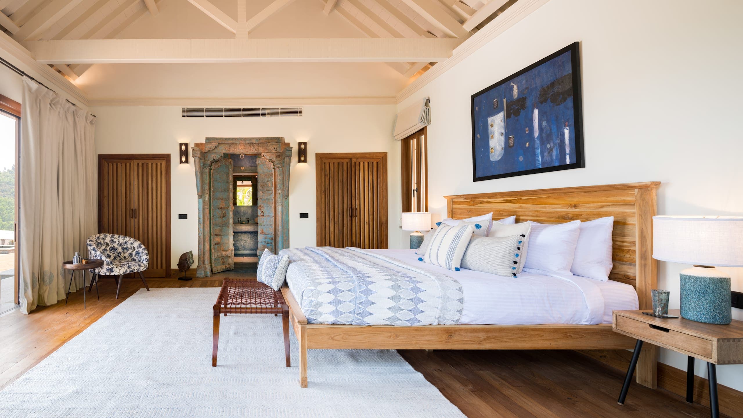 Junior Suite with Ocean View - Image 6