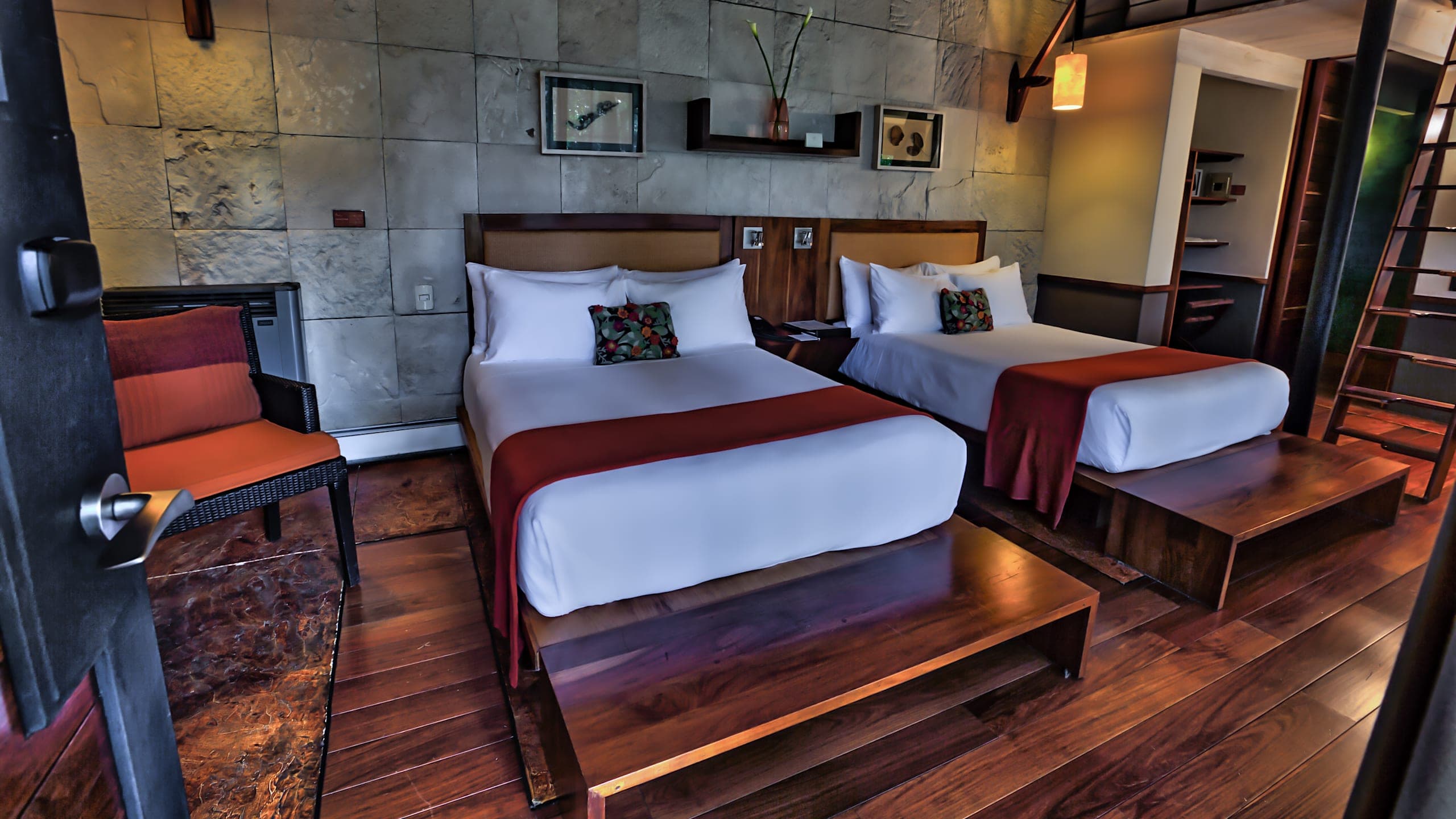 Double Loft - Image 6