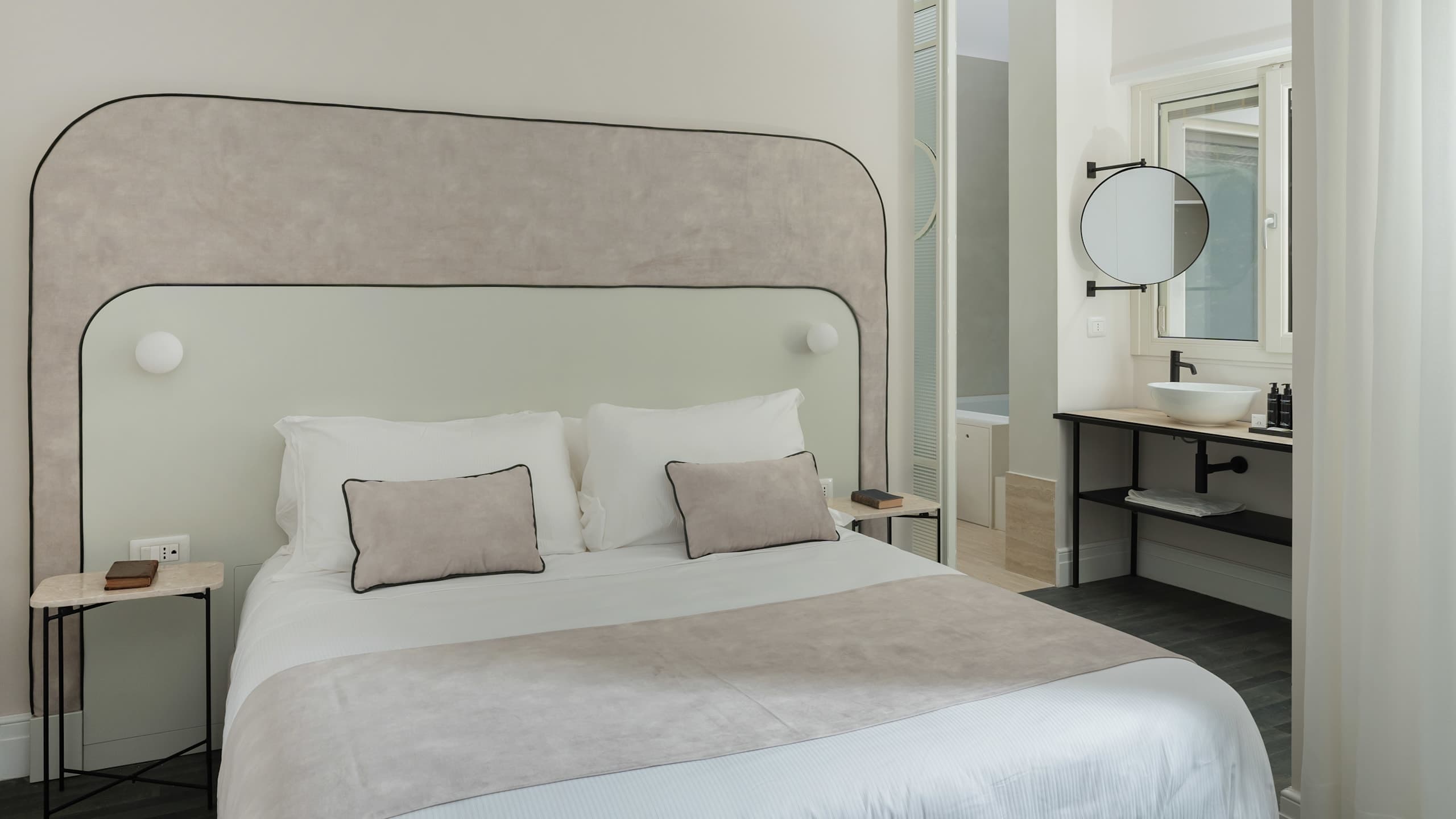 Luxury Suite Kenzia - Image 4