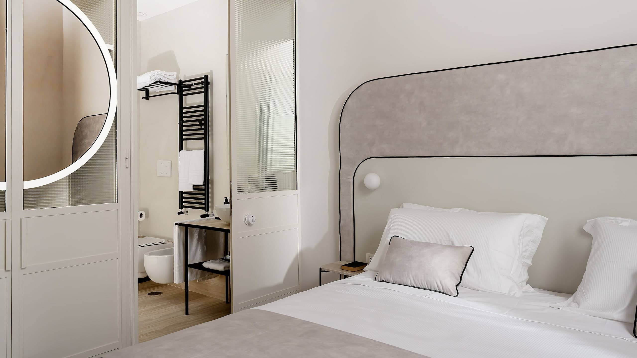 Superior Room Althea - Image 4